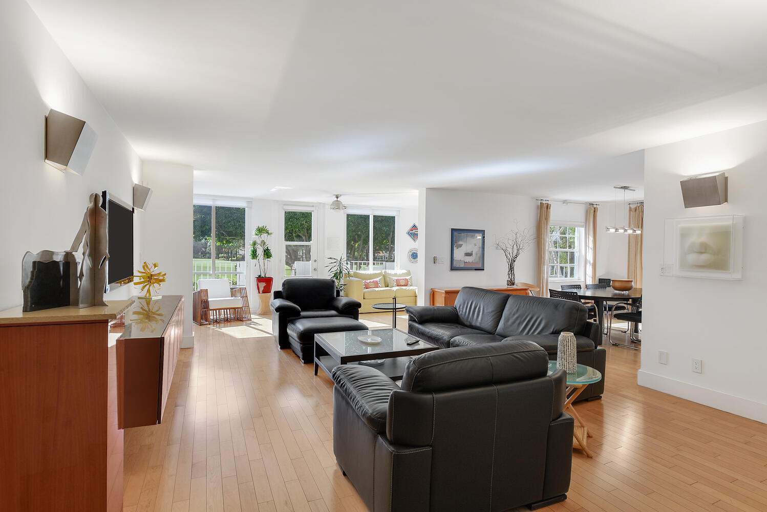 7369 Orangewood #108, Boca Raton FL 33433