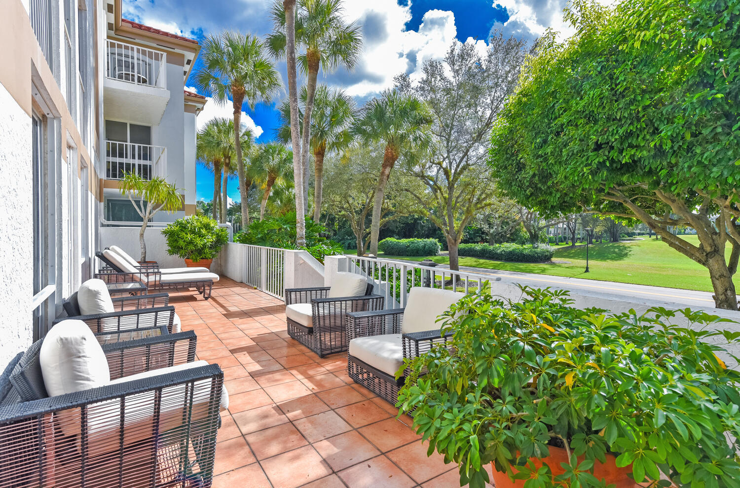 7369 Orangewood #108, Boca Raton FL 33433