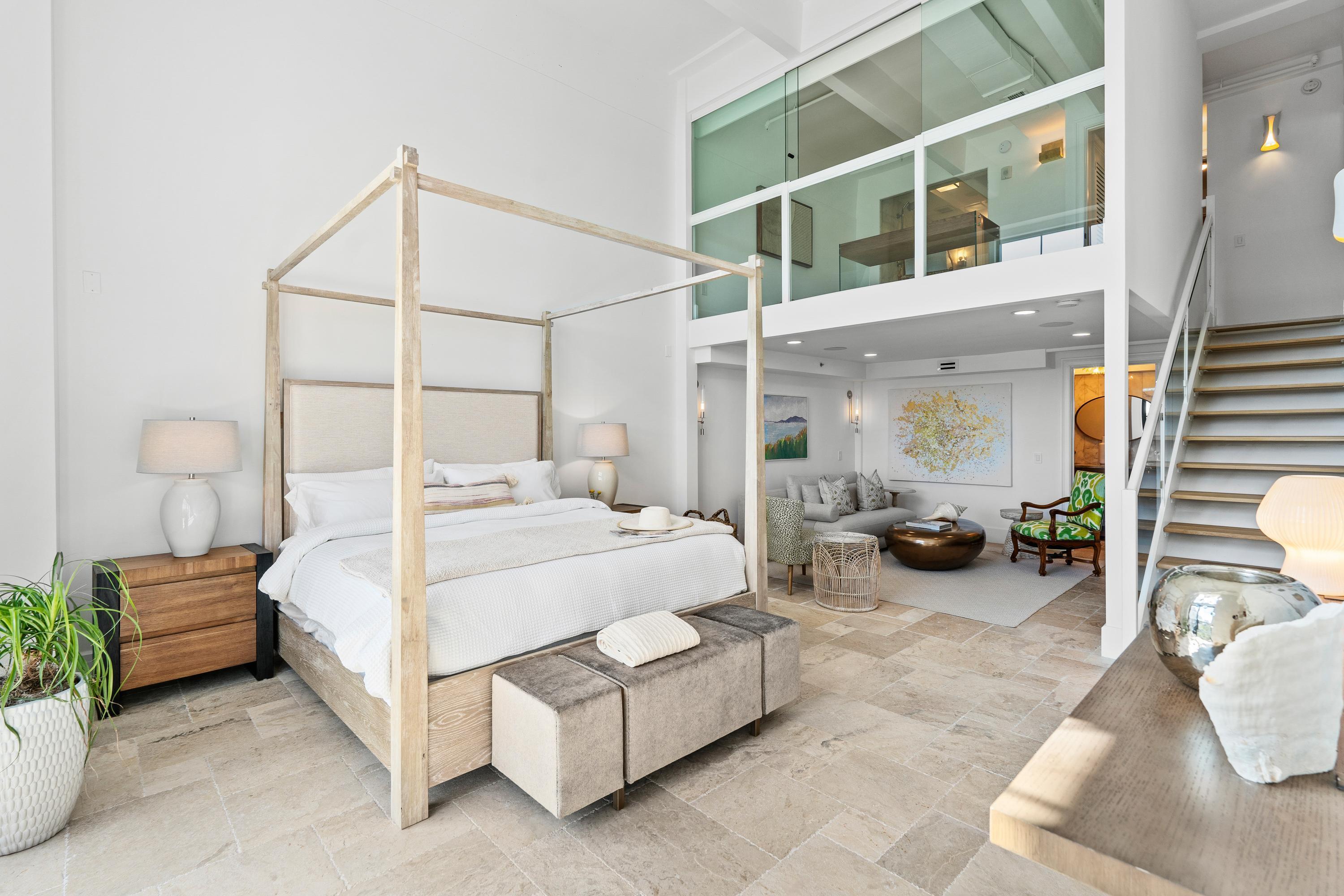 101 N Clematis #412, West Palm Beach FL 33401