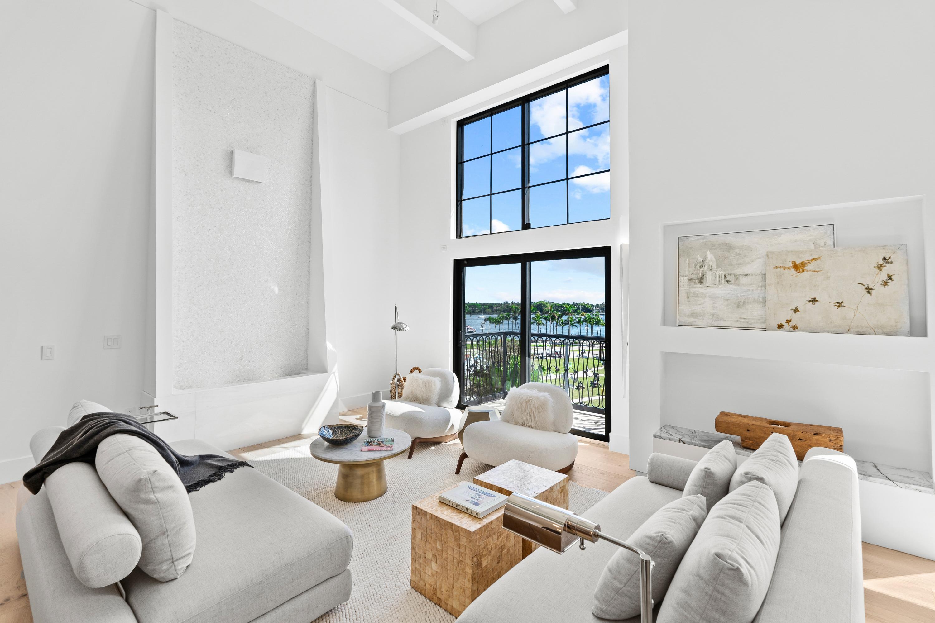101 N Clematis #412, West Palm Beach FL 33401