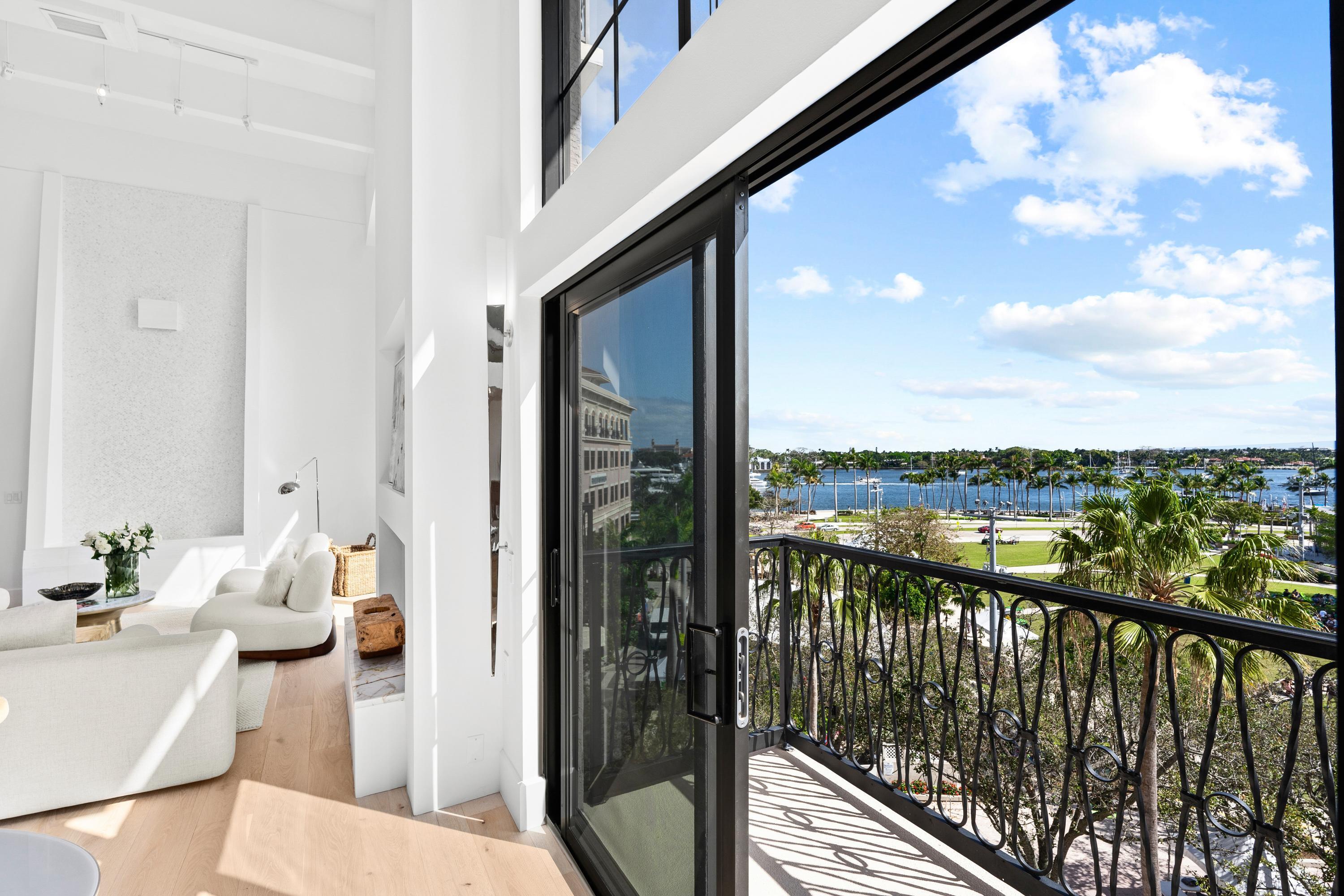 101 N Clematis #412, West Palm Beach FL 33401