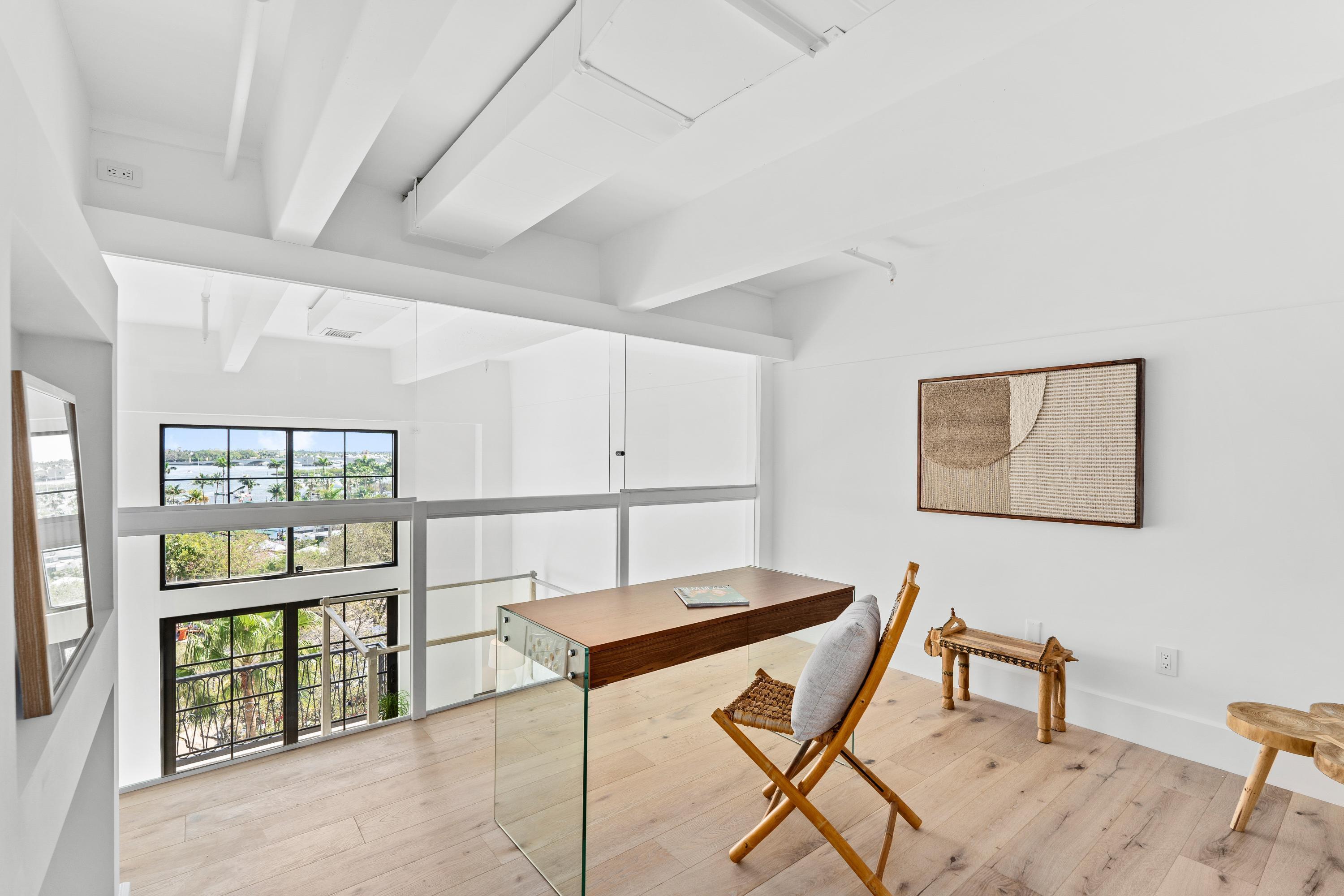 101 N Clematis #412, West Palm Beach FL 33401