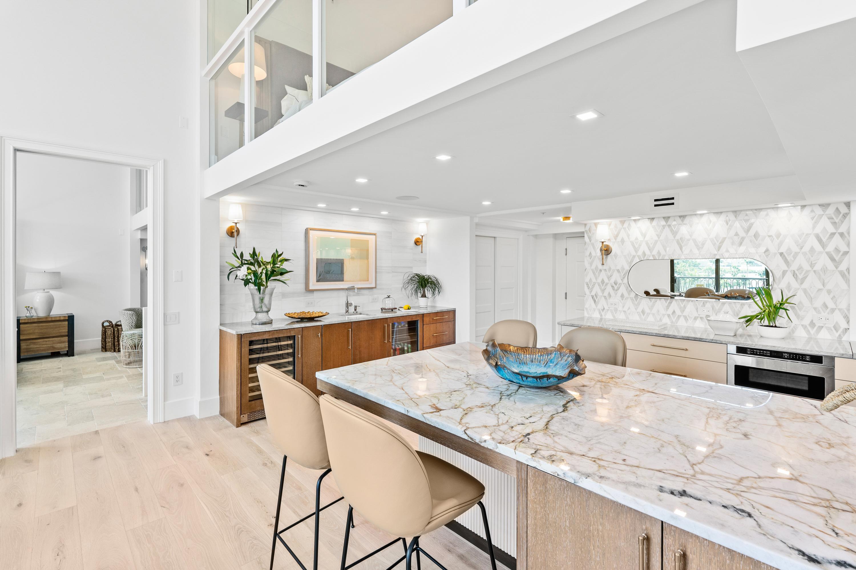 101 N Clematis #412, West Palm Beach FL 33401