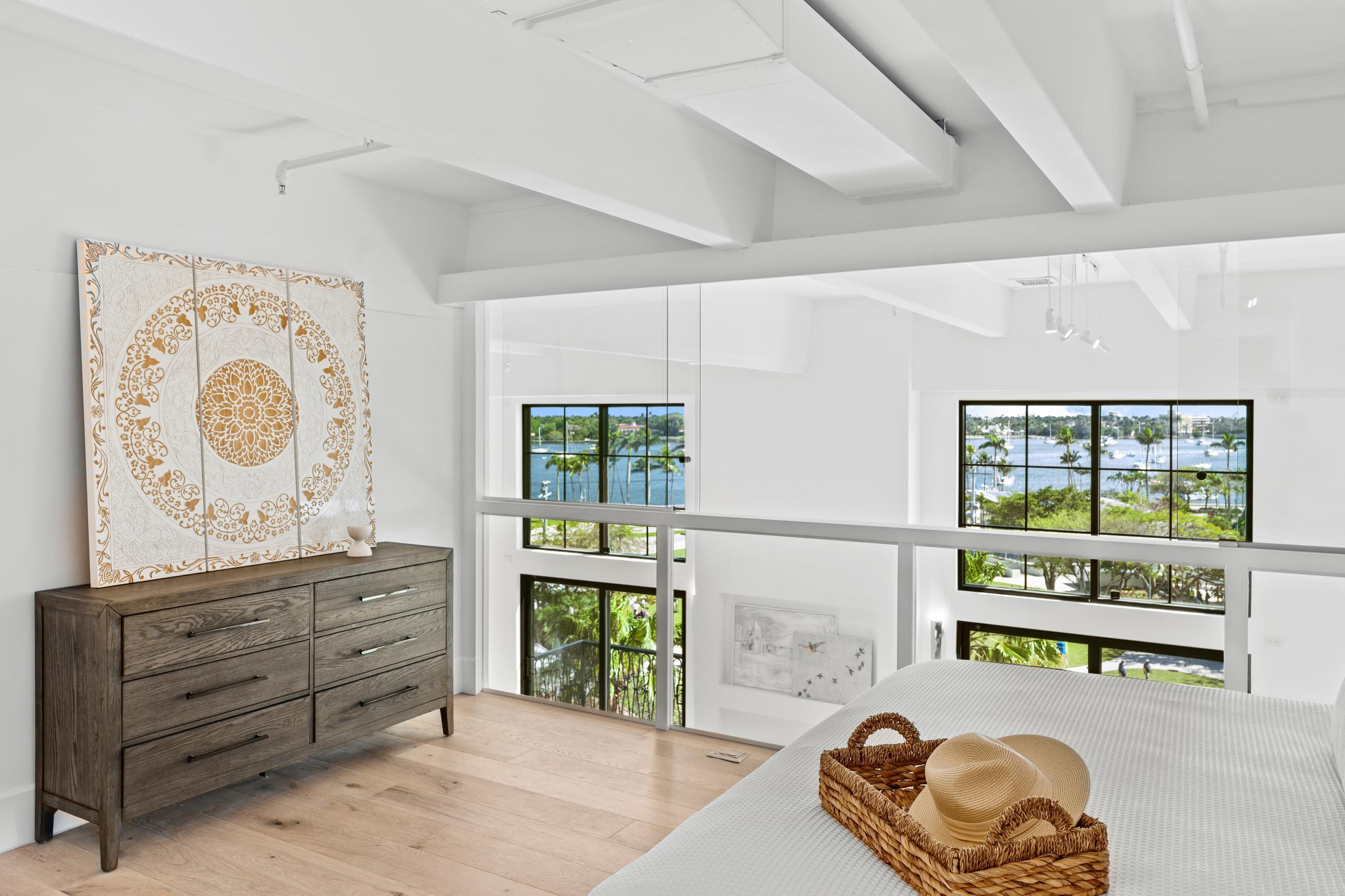 101 N Clematis #412, West Palm Beach FL 33401