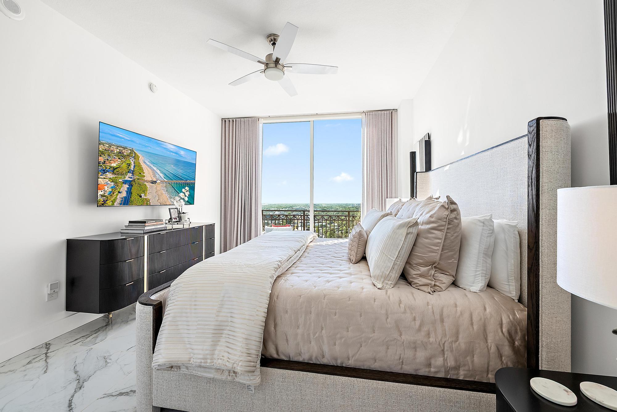 550 Okeechobee #Uph-03, West Palm Beach FL 33401