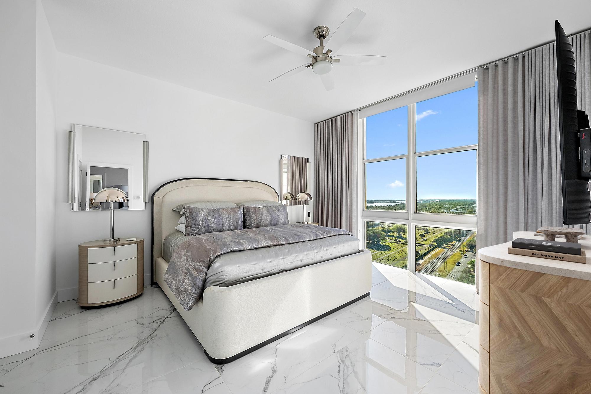 550 Okeechobee #Uph-03, West Palm Beach FL 33401