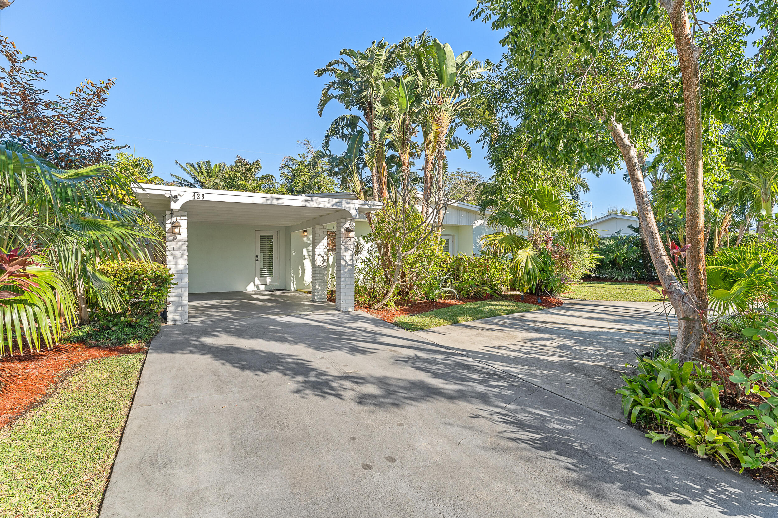 429 Inlet, North Palm Beach FL 33408