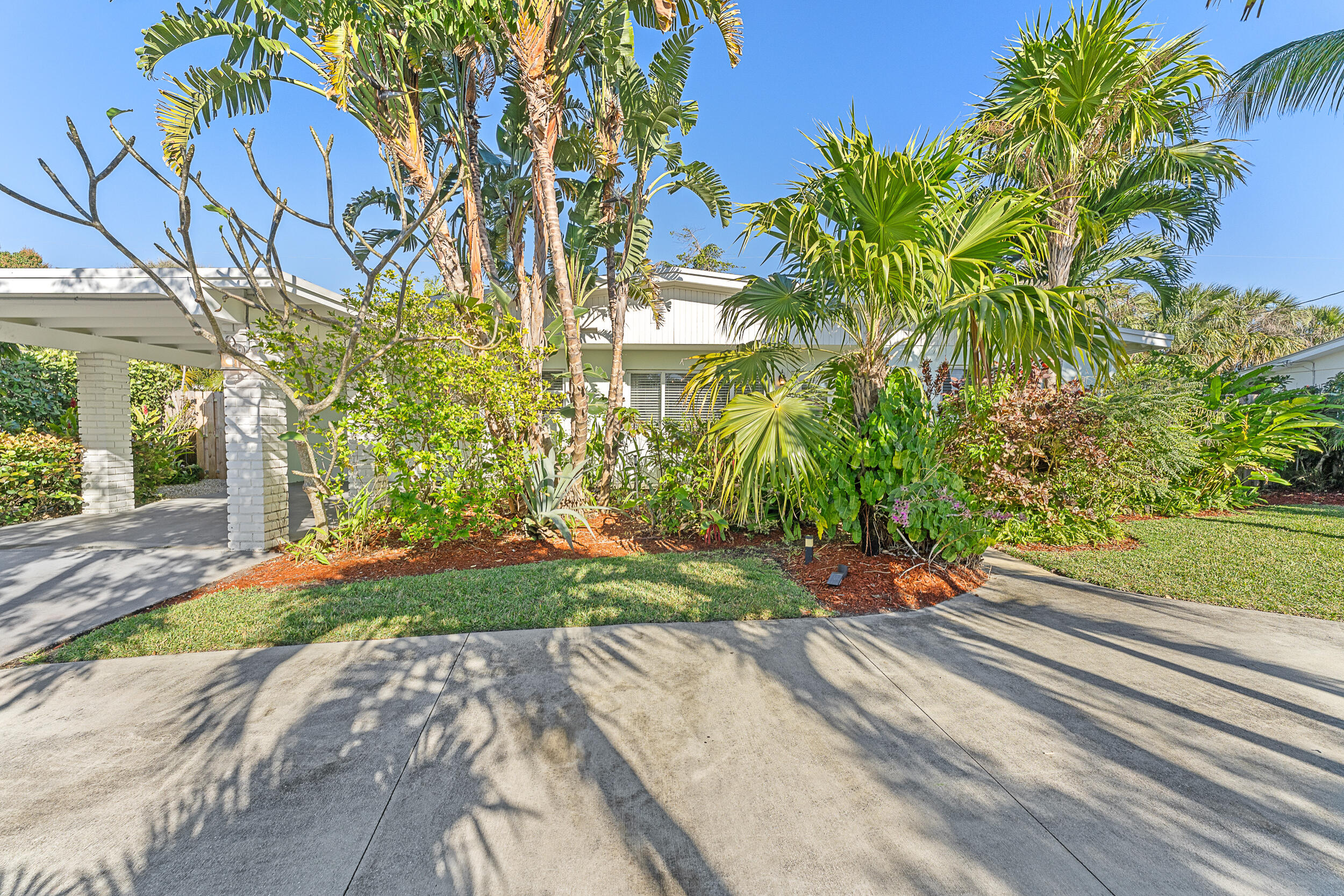 429 Inlet, North Palm Beach FL 33408
