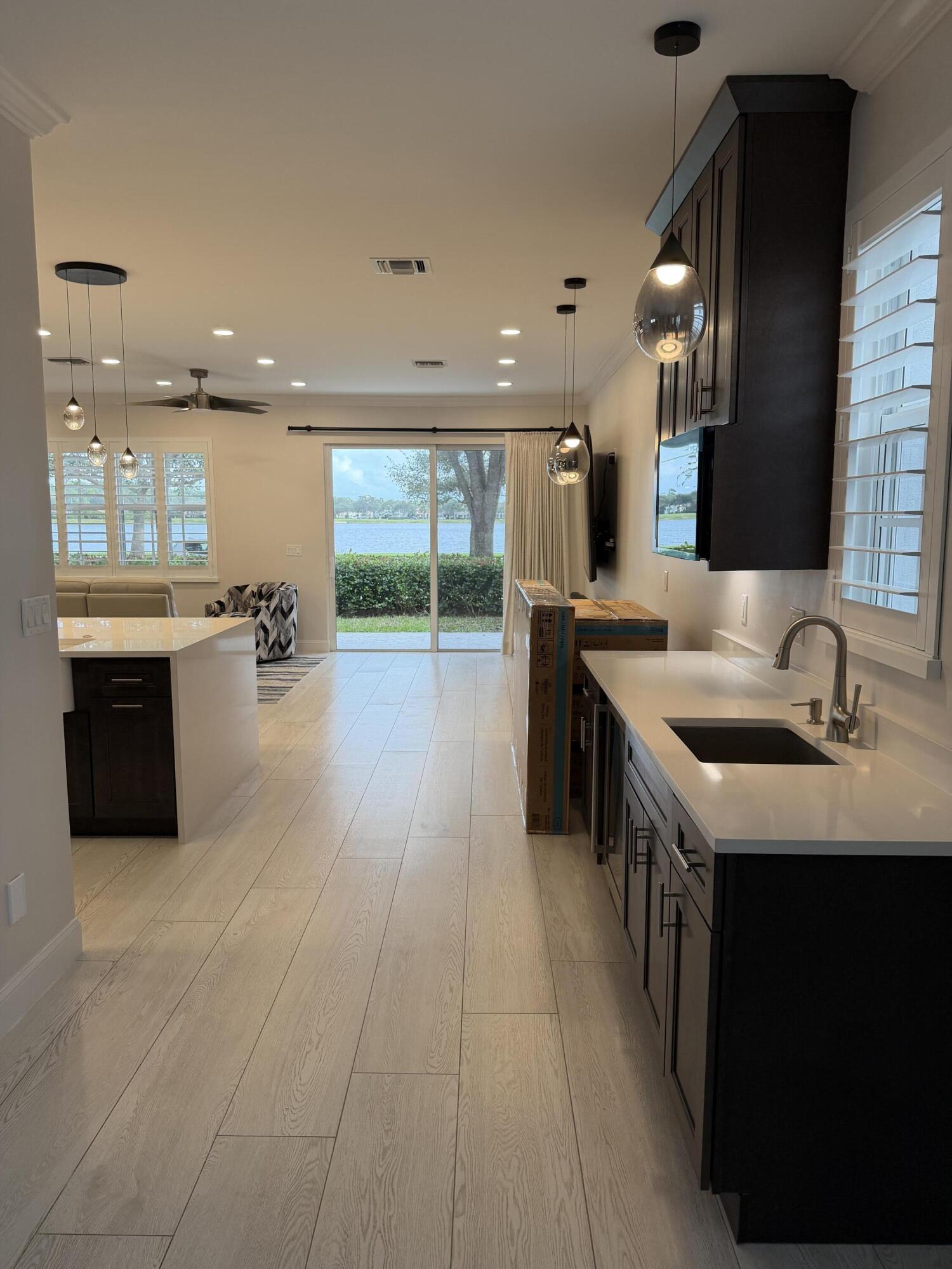 Palm Beach Gardens FL 33410 - R11152671