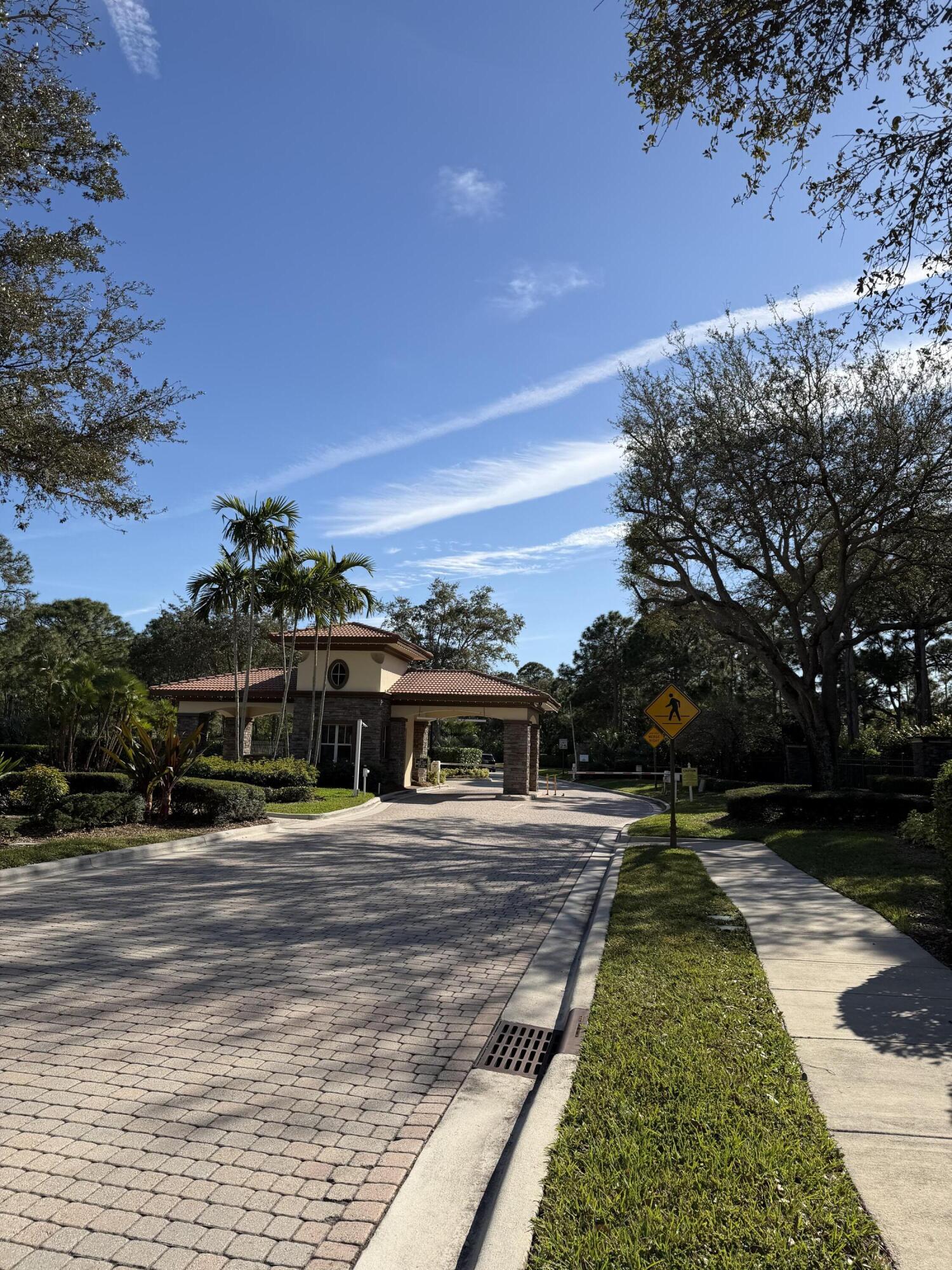 Palm Beach Gardens FL 33410 - R11152671