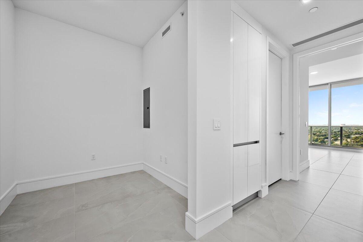 220 Lake Shore #1706, Lake Park FL 33403