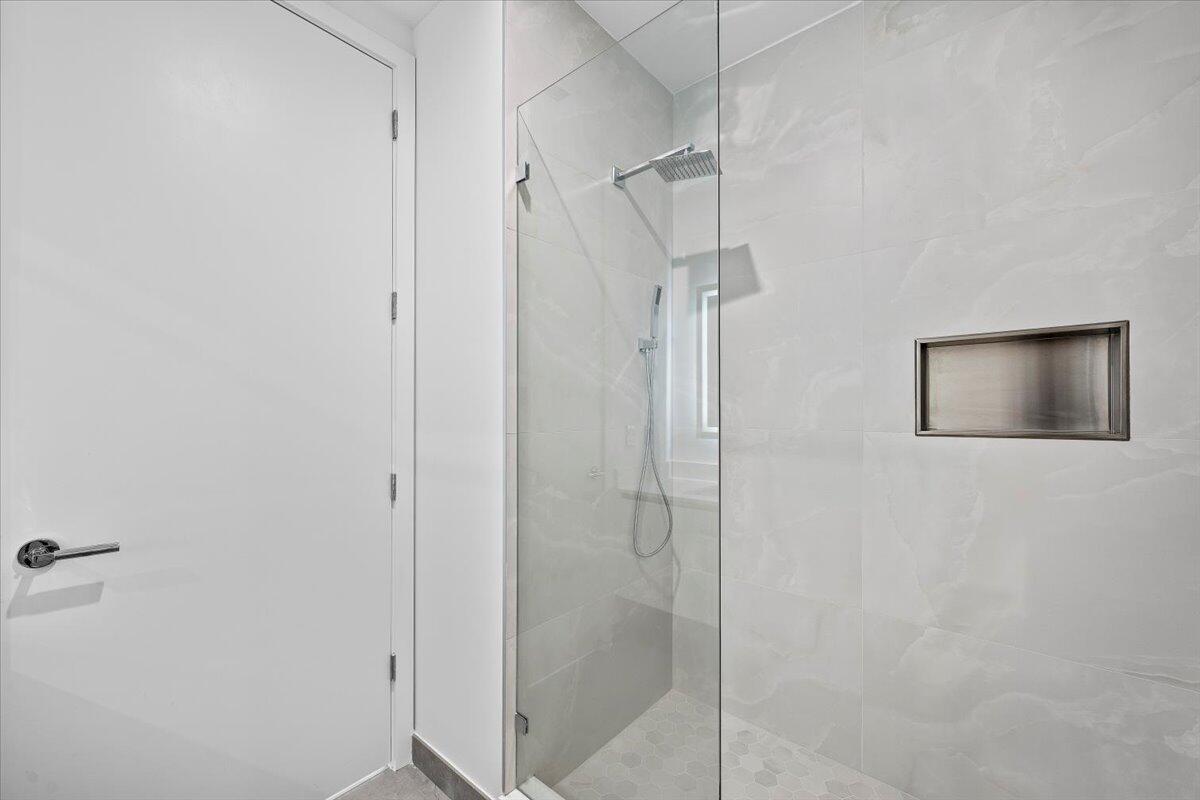 220 Lake Shore #1706, Lake Park FL 33403