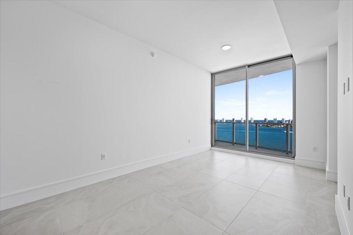 220 Lake Shore #1706, Lake Park FL 33403