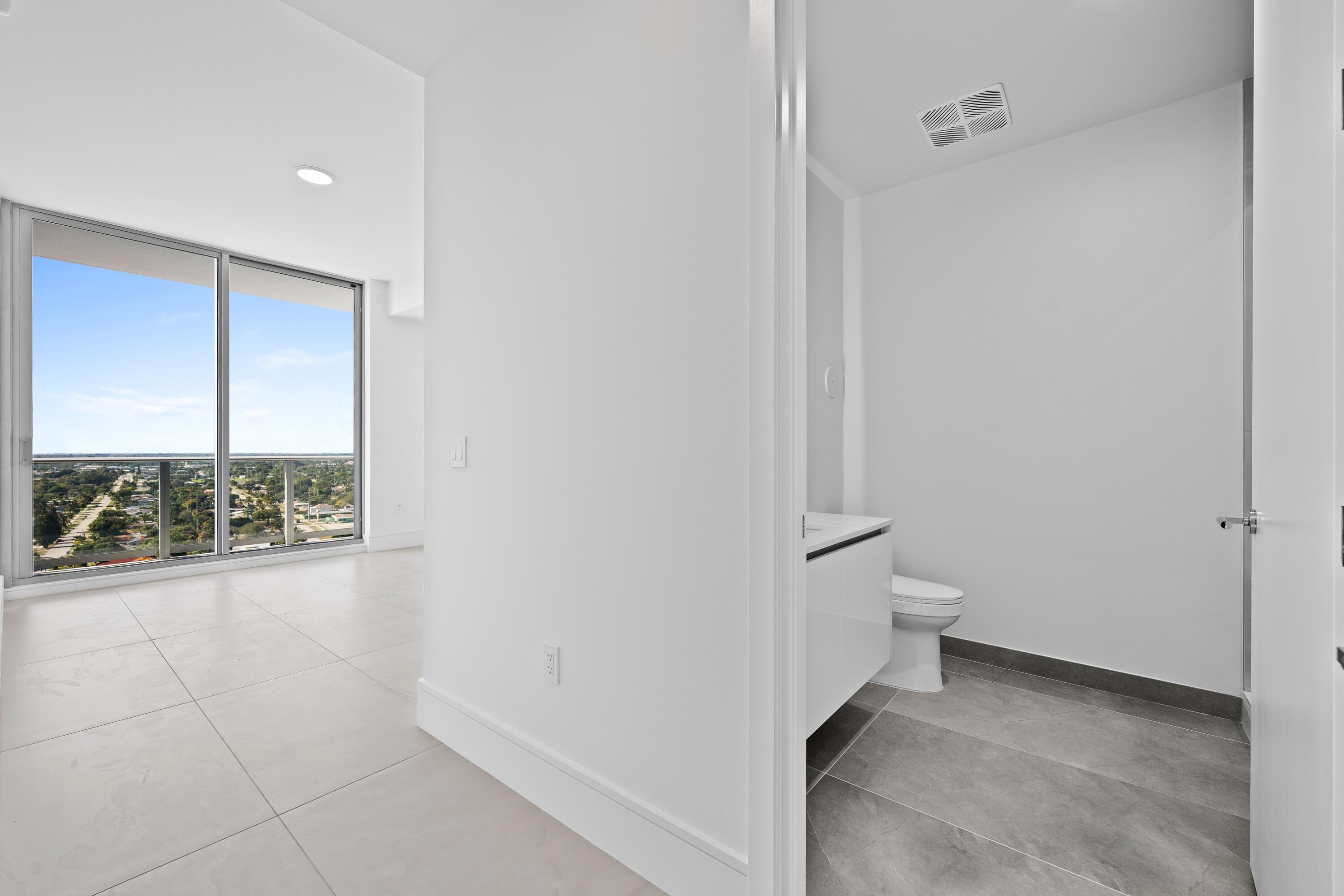 220 Lake Shore #1706, Lake Park FL 33403