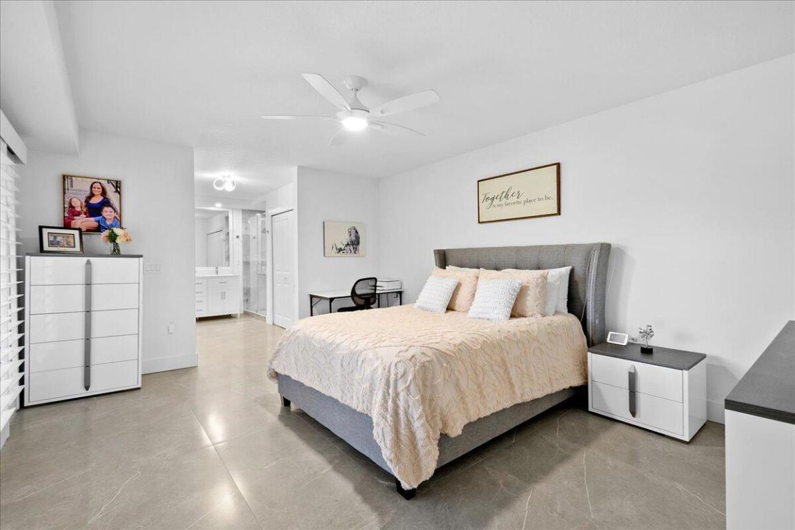 709 7th, Palm Beach Gardens FL 33418
