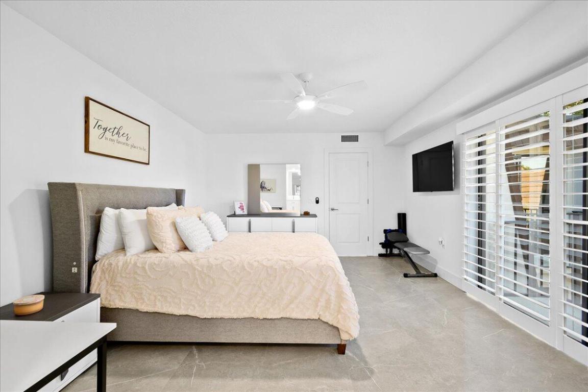 709 7th, Palm Beach Gardens FL 33418