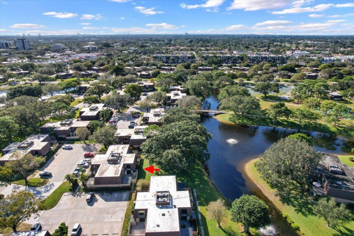 709 7th, Palm Beach Gardens FL 33418