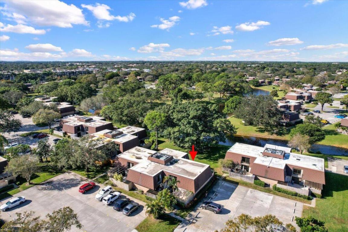 709 7th, Palm Beach Gardens FL 33418