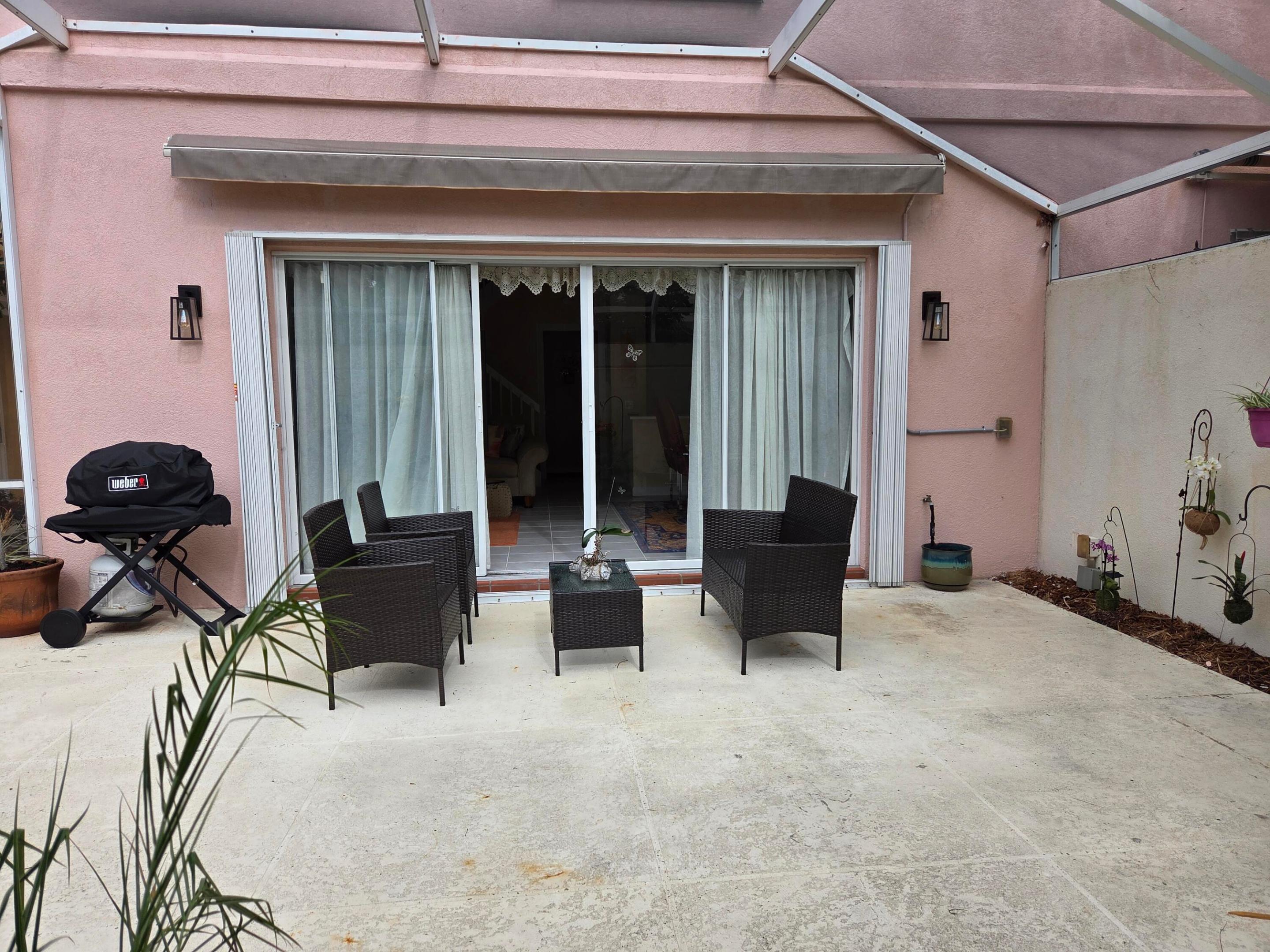 58 Tall Oaks, Tequesta FL 33469