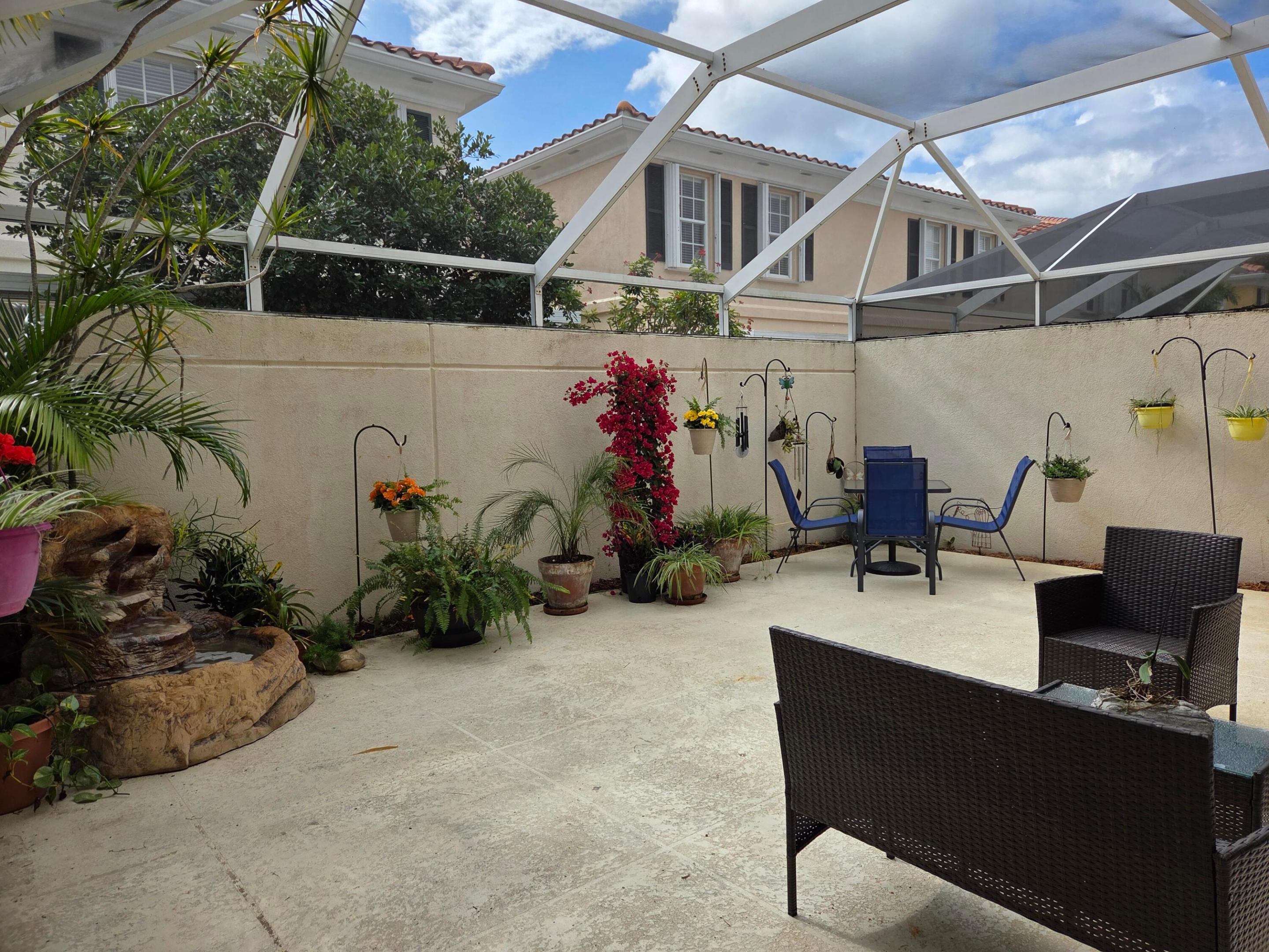 58 Tall Oaks, Tequesta FL 33469