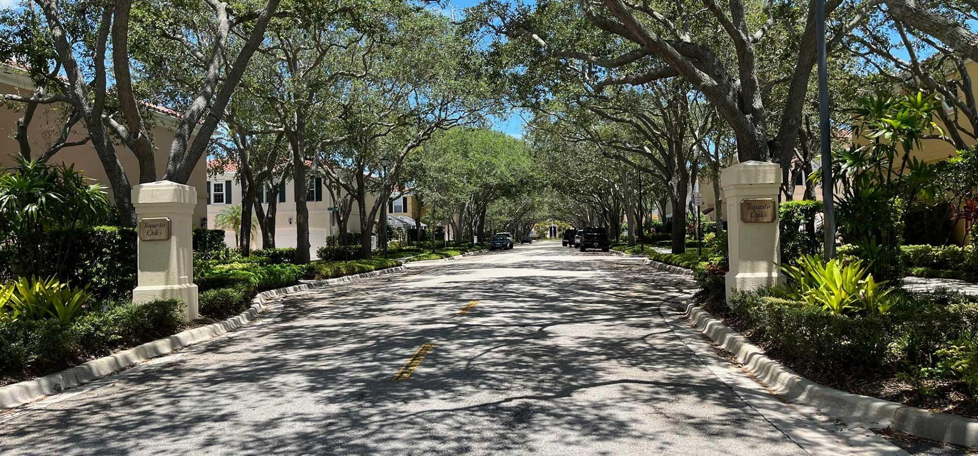 58 Tall Oaks, Tequesta FL 33469
