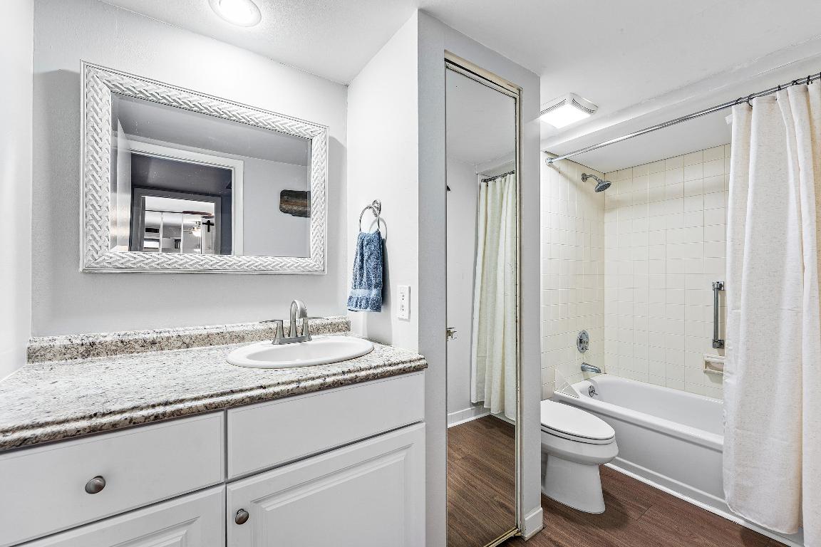 707 7th, Palm Beach Gardens FL 33410