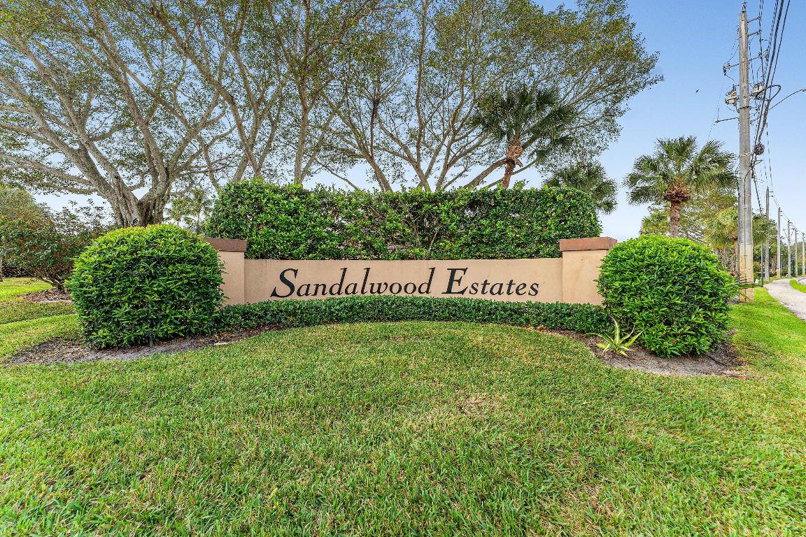 707 7th, Palm Beach Gardens FL 33410