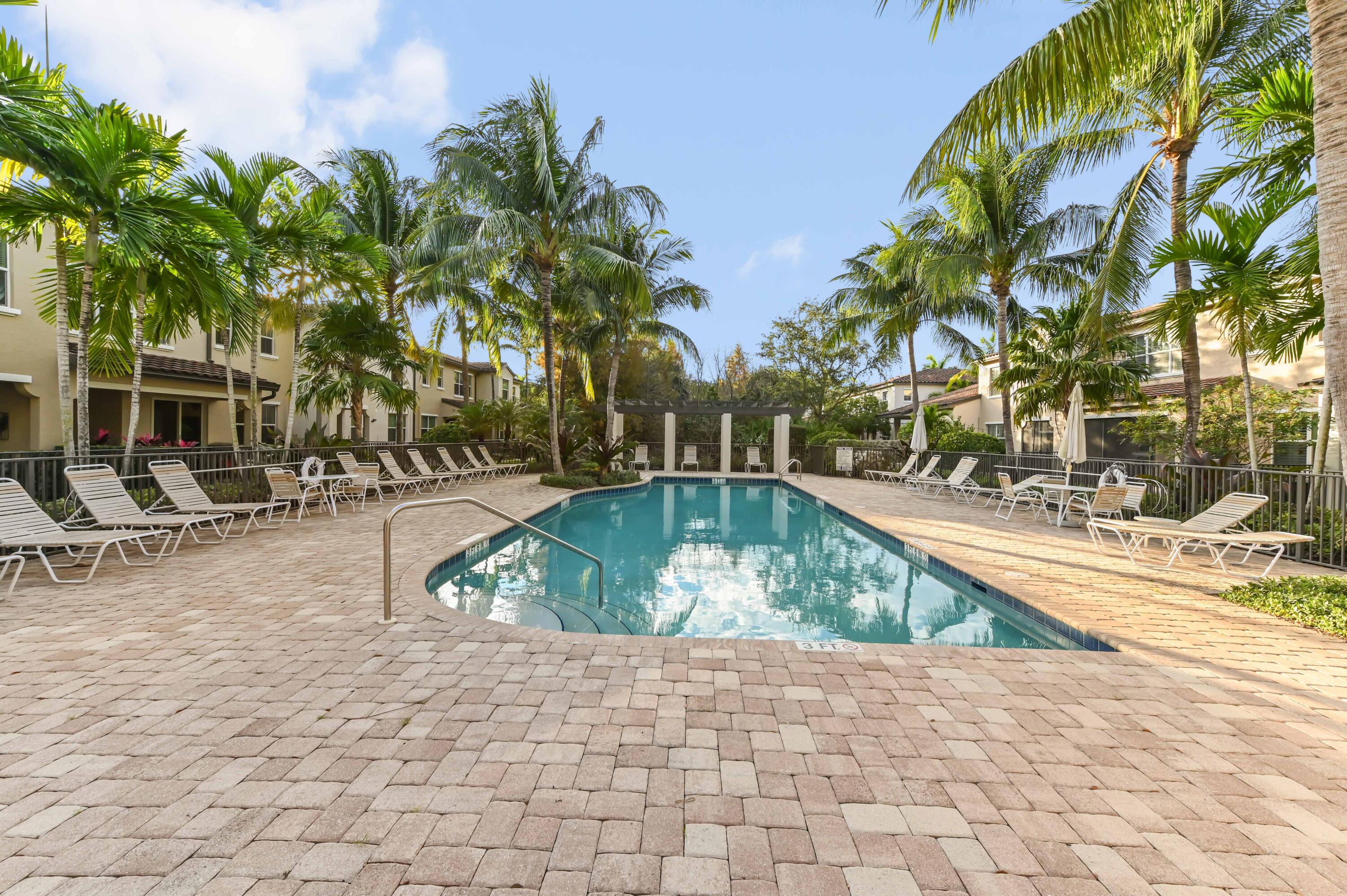 4627 Mediterranean, Palm Beach Gardens FL 33418