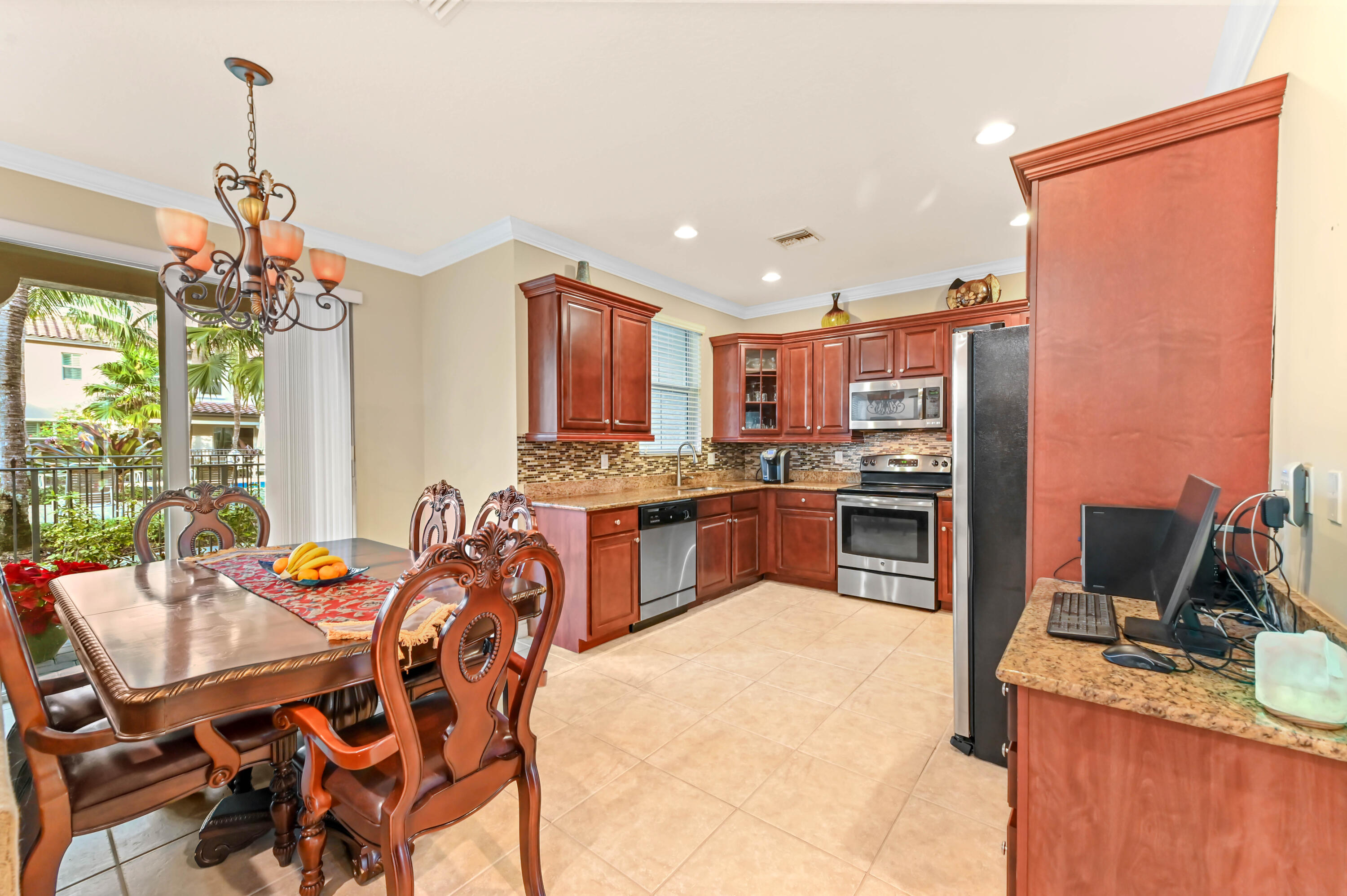 4627 Mediterranean, Palm Beach Gardens FL 33418