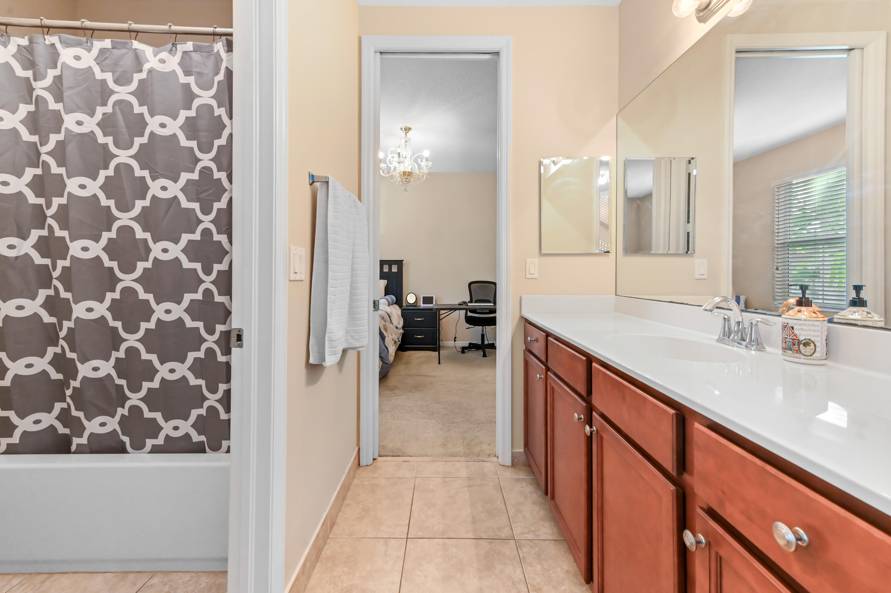 4627 Mediterranean, Palm Beach Gardens FL 33418