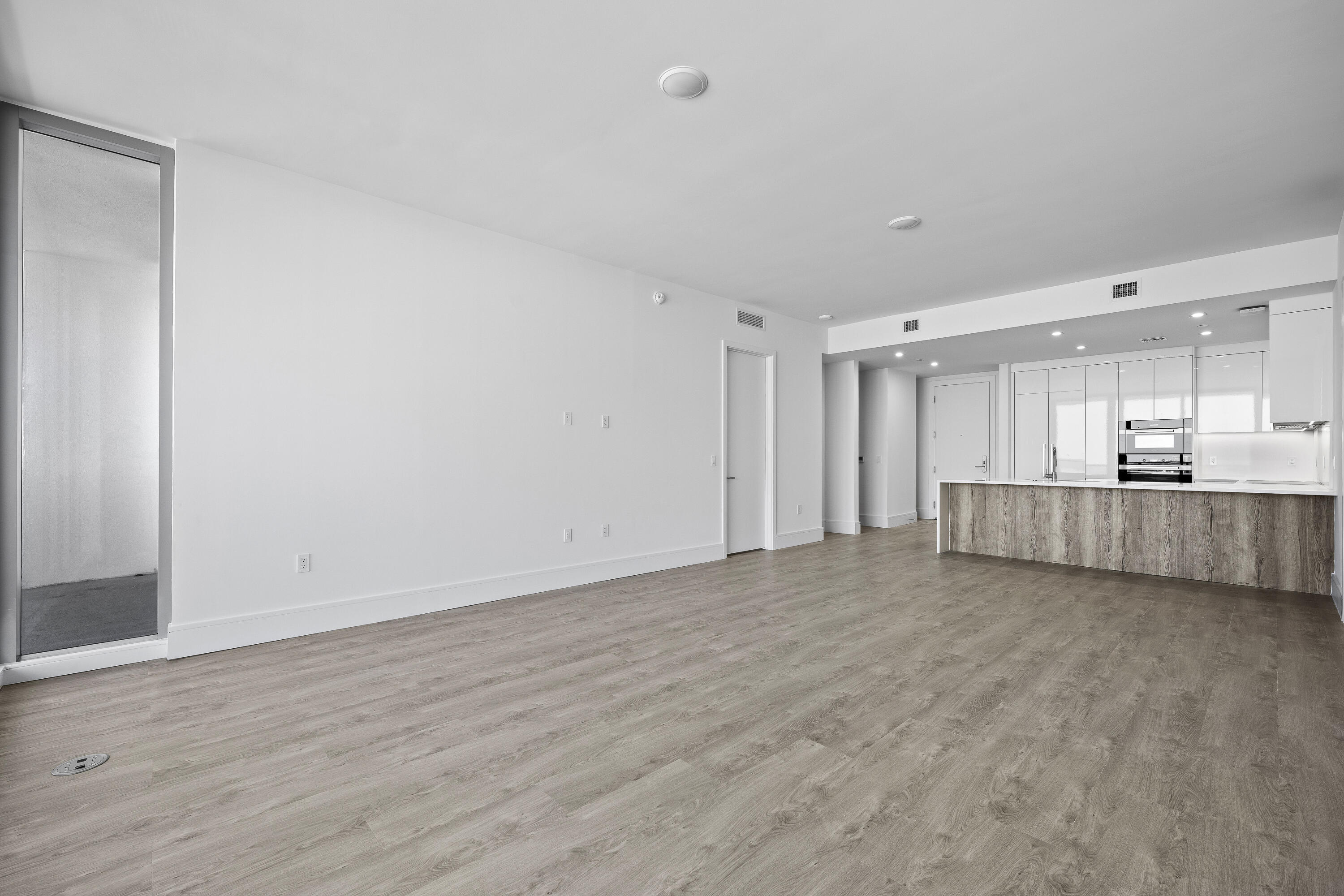 220 Lake Shore #1413, Lake Park FL 33403