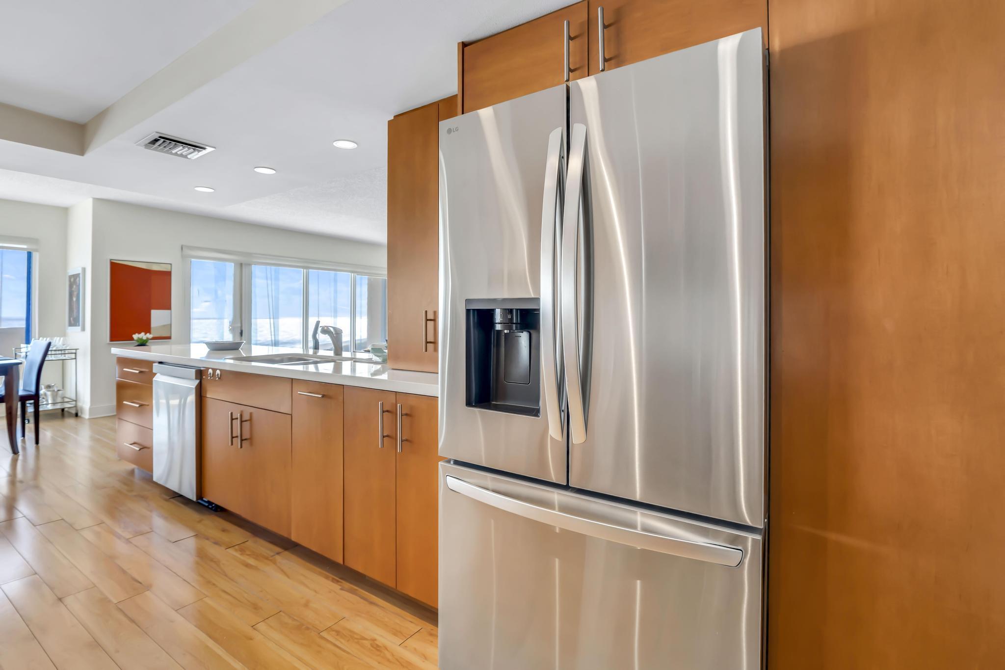 4301 N Ocean #1002, Boca Raton FL 33431