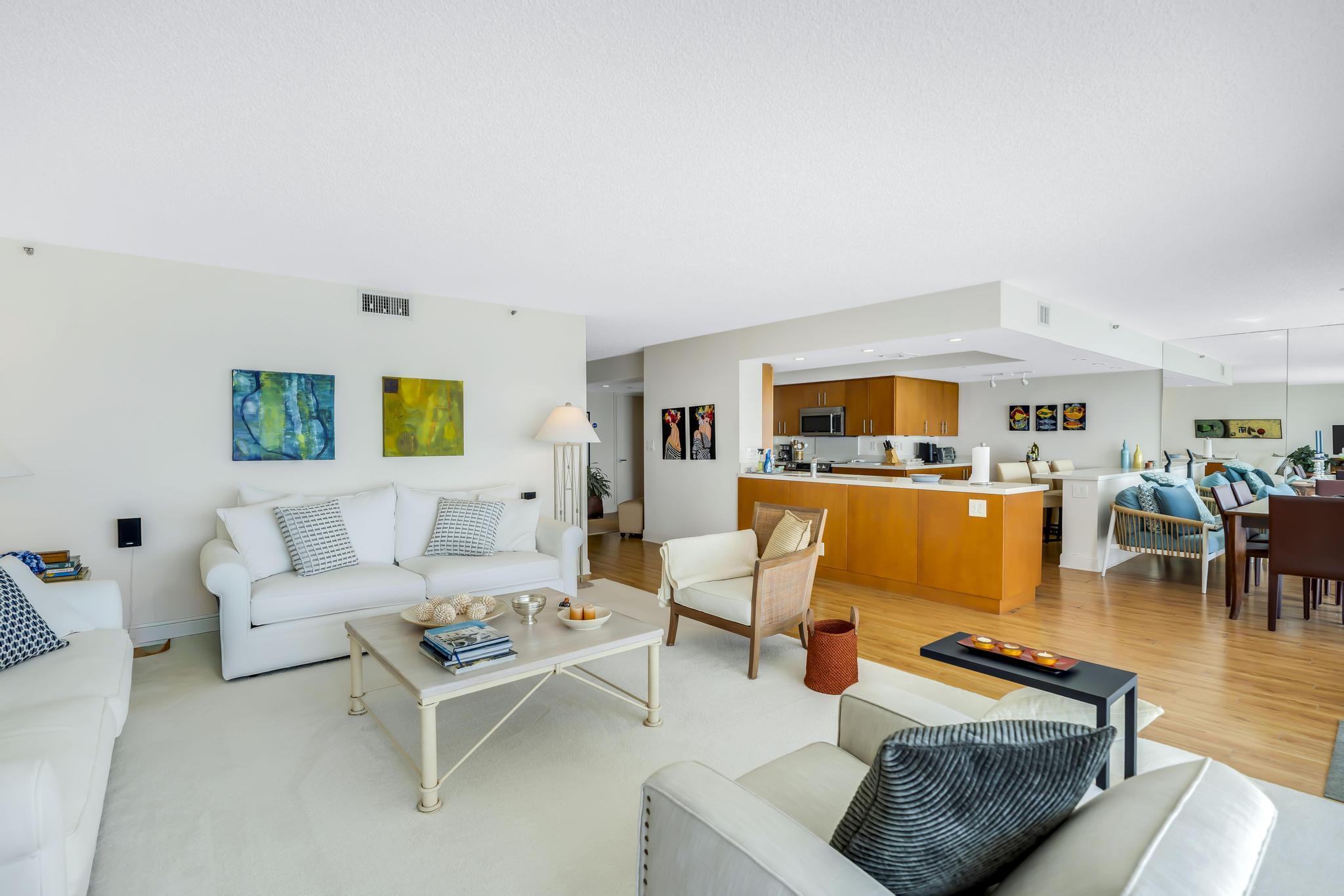 4301 N Ocean #1002, Boca Raton FL 33431