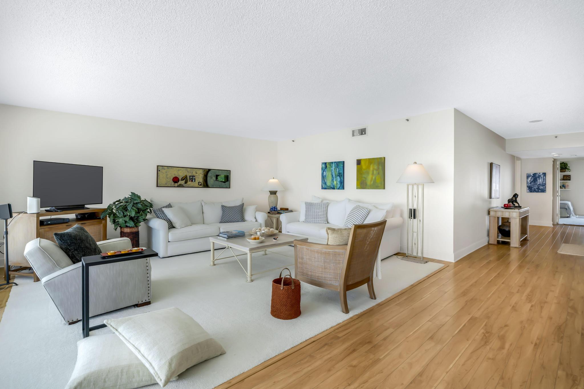 4301 N Ocean #1002, Boca Raton FL 33431