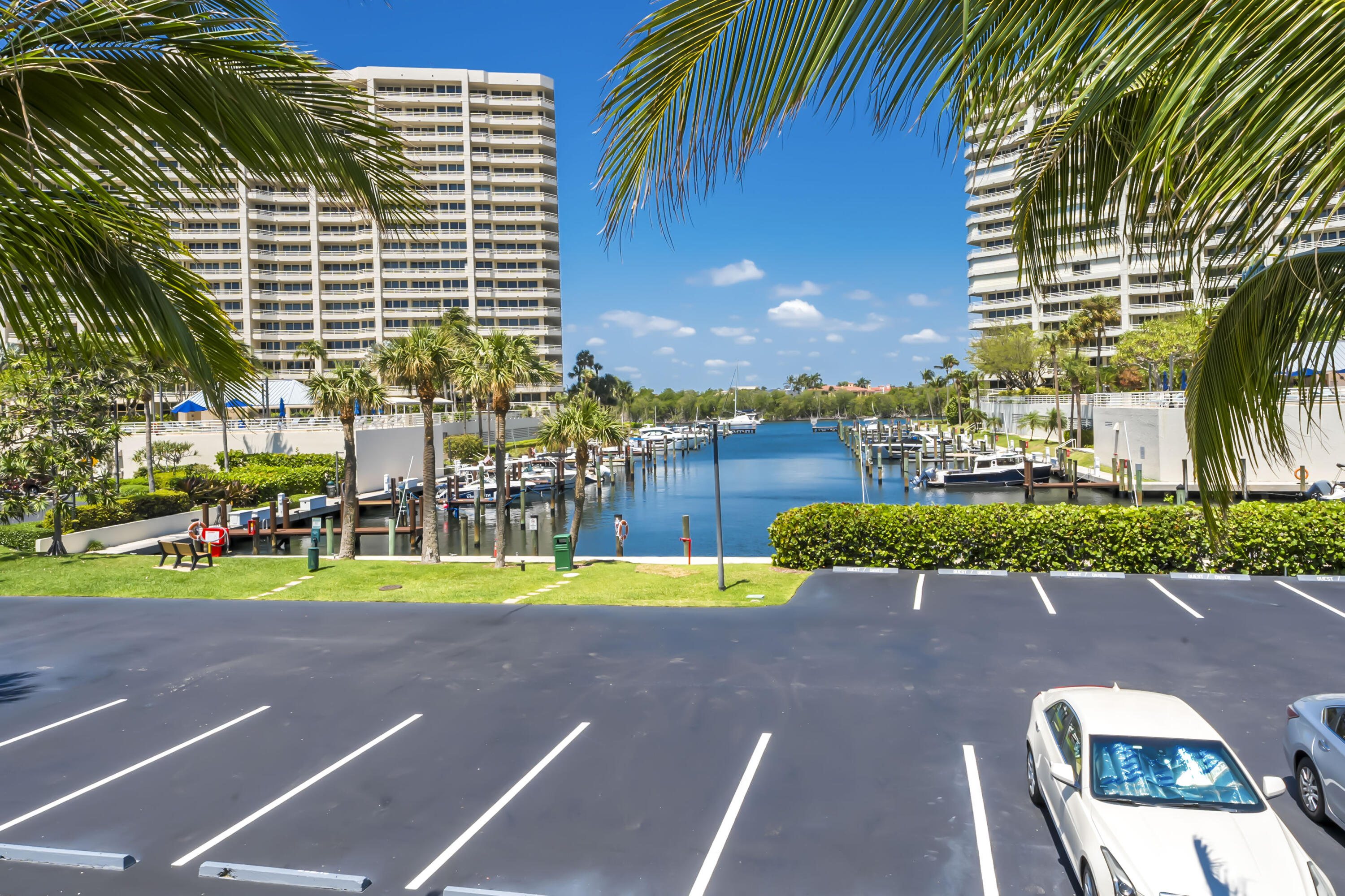 4301 N Ocean #1002, Boca Raton FL 33431