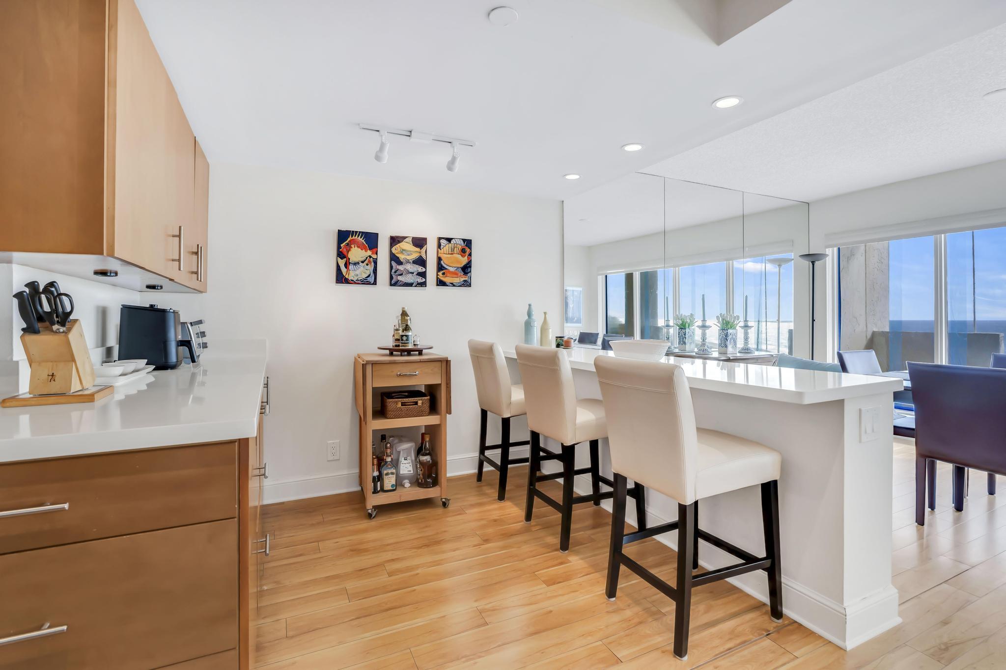 4301 N Ocean #1002, Boca Raton FL 33431