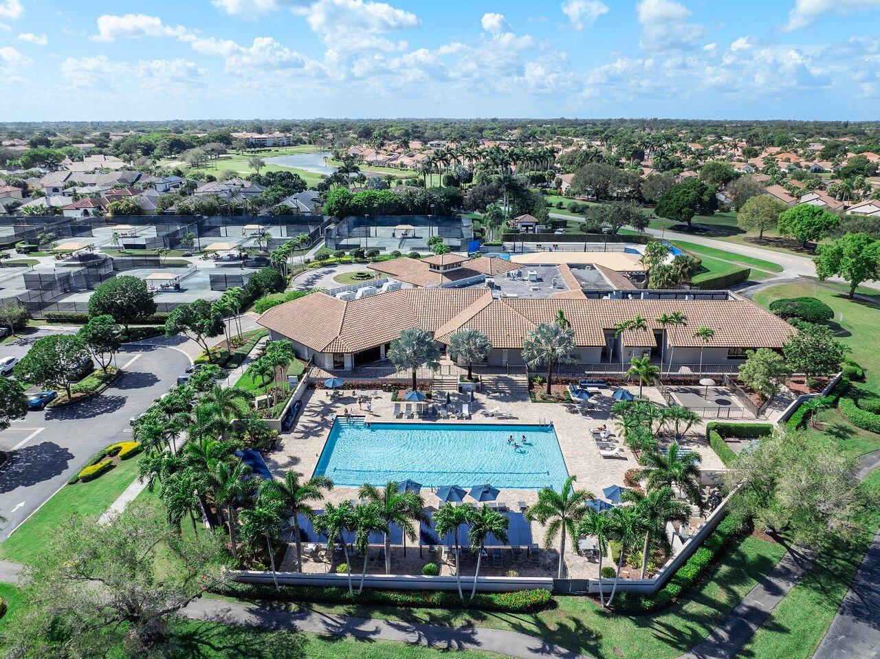 7508 La Paz #304, Boca Raton FL 33433