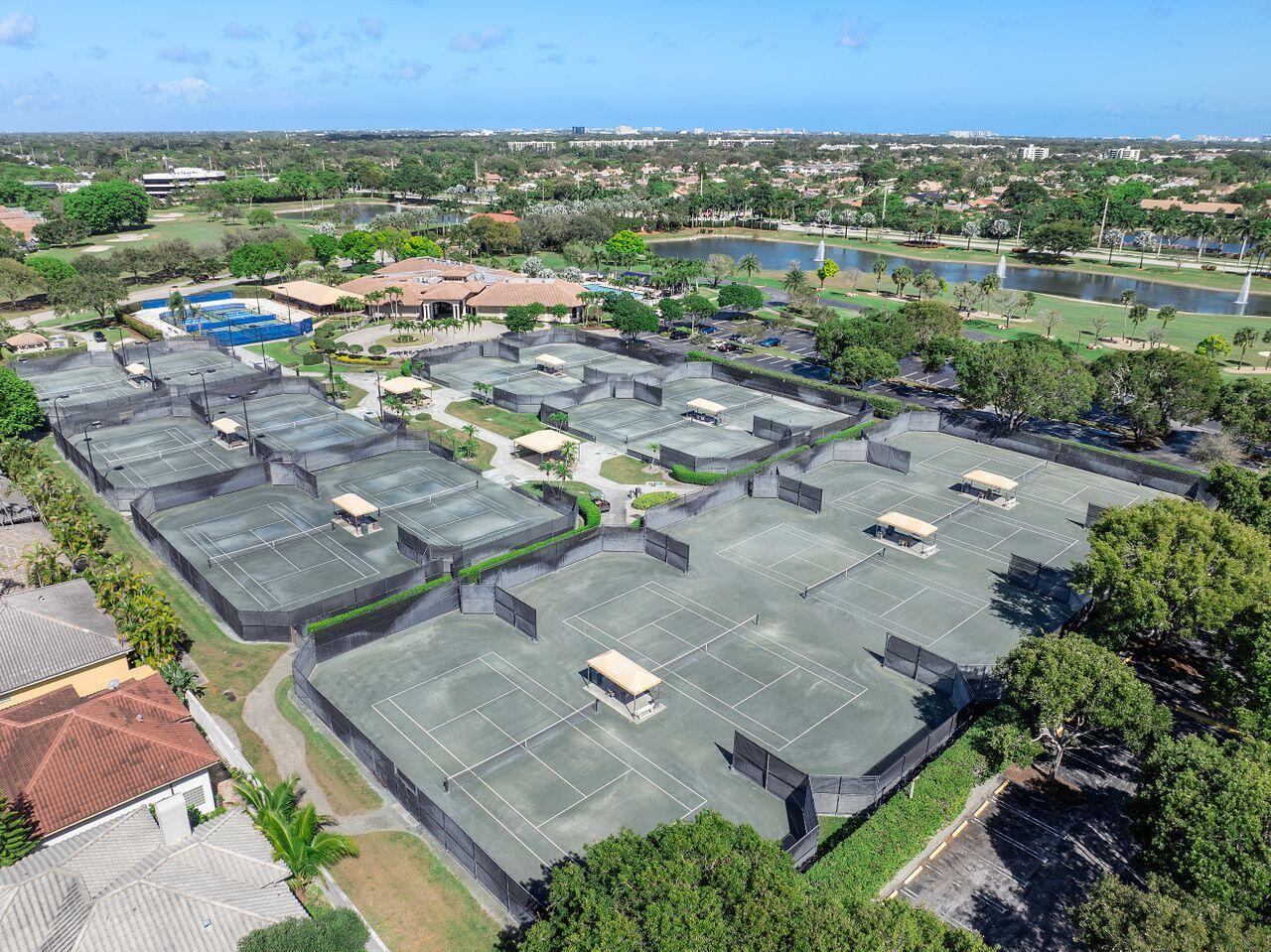 7508 La Paz #304, Boca Raton FL 33433