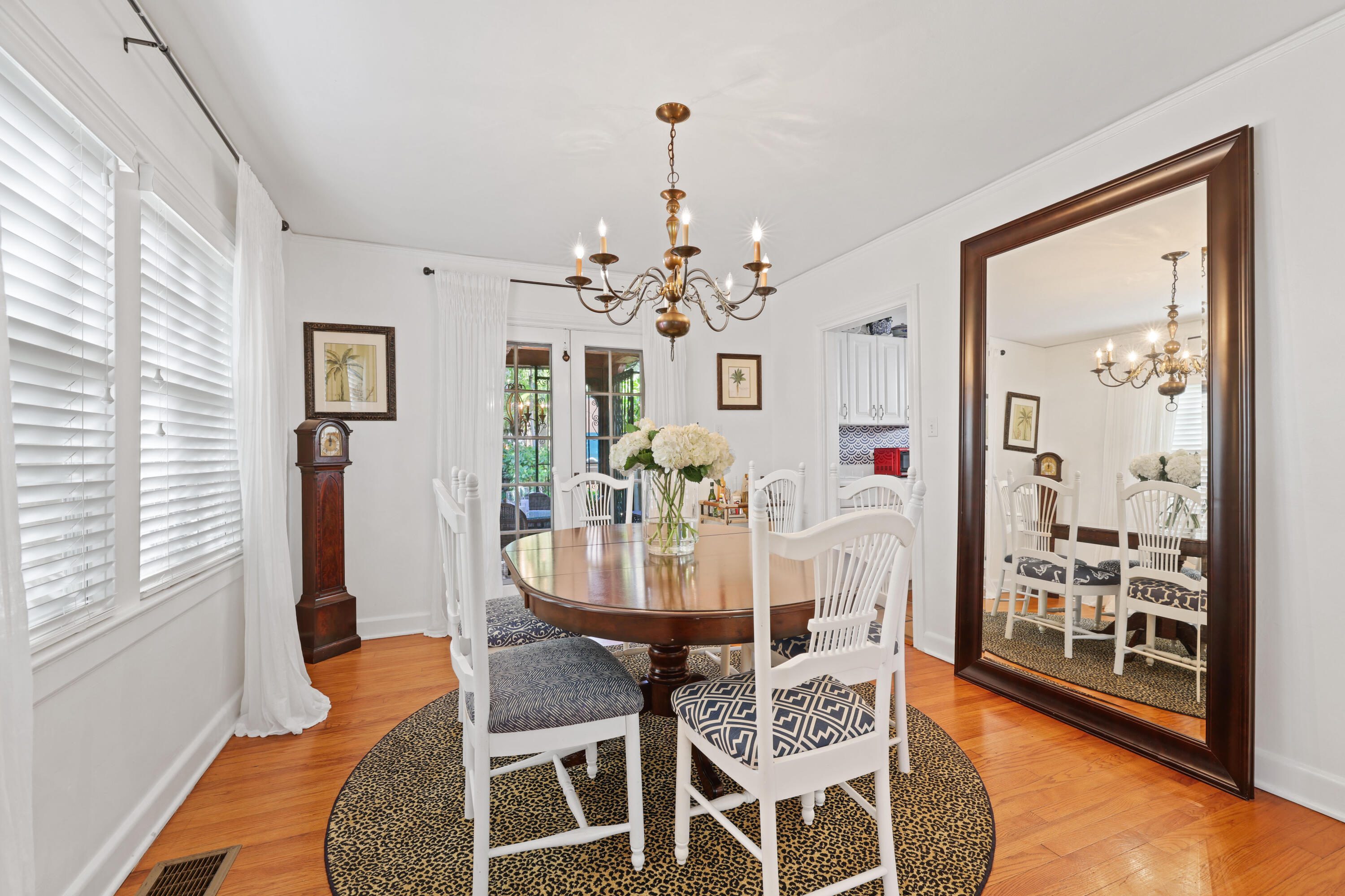 325 Greymon, West Palm Beach FL 33405
