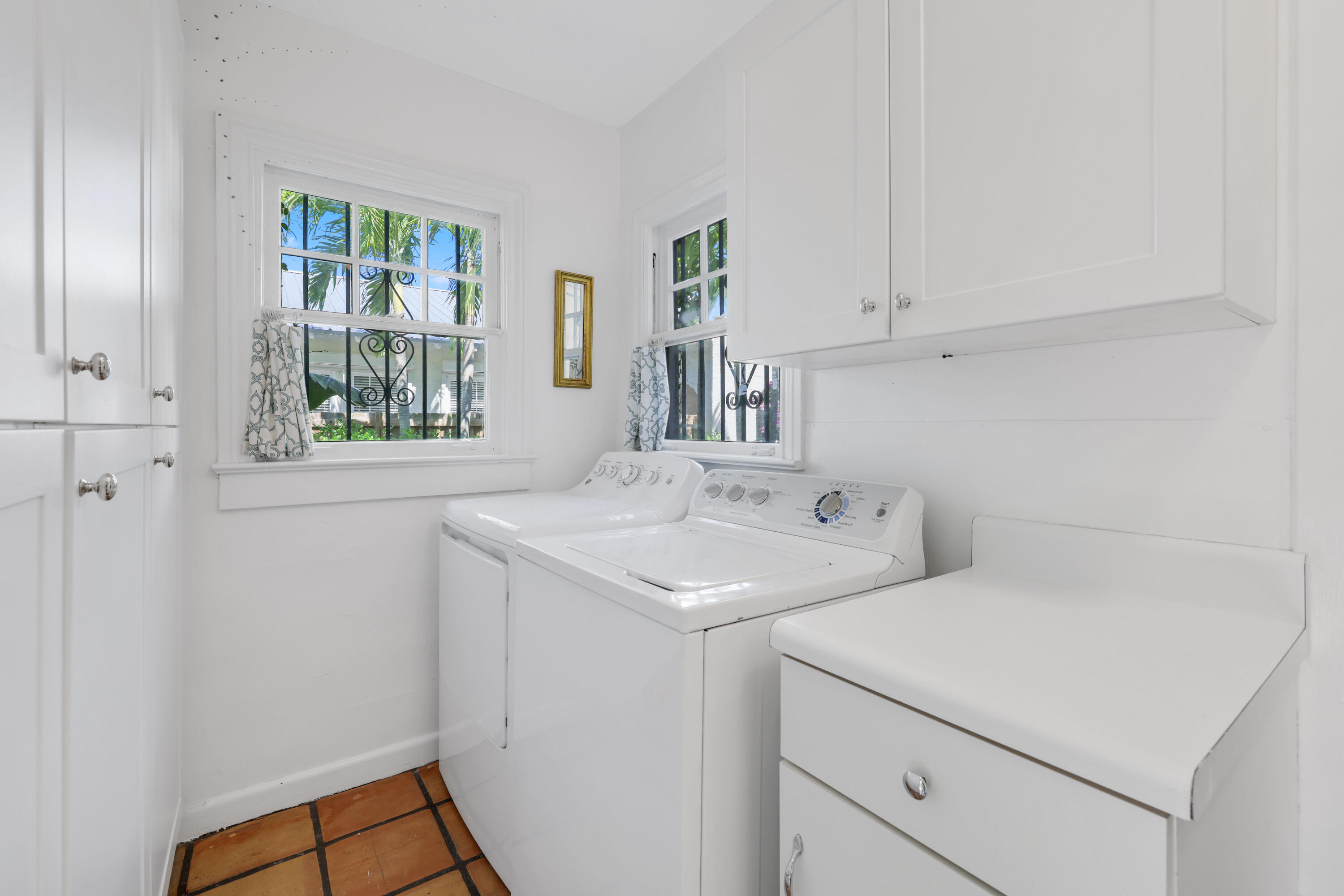 325 Greymon, West Palm Beach FL 33405