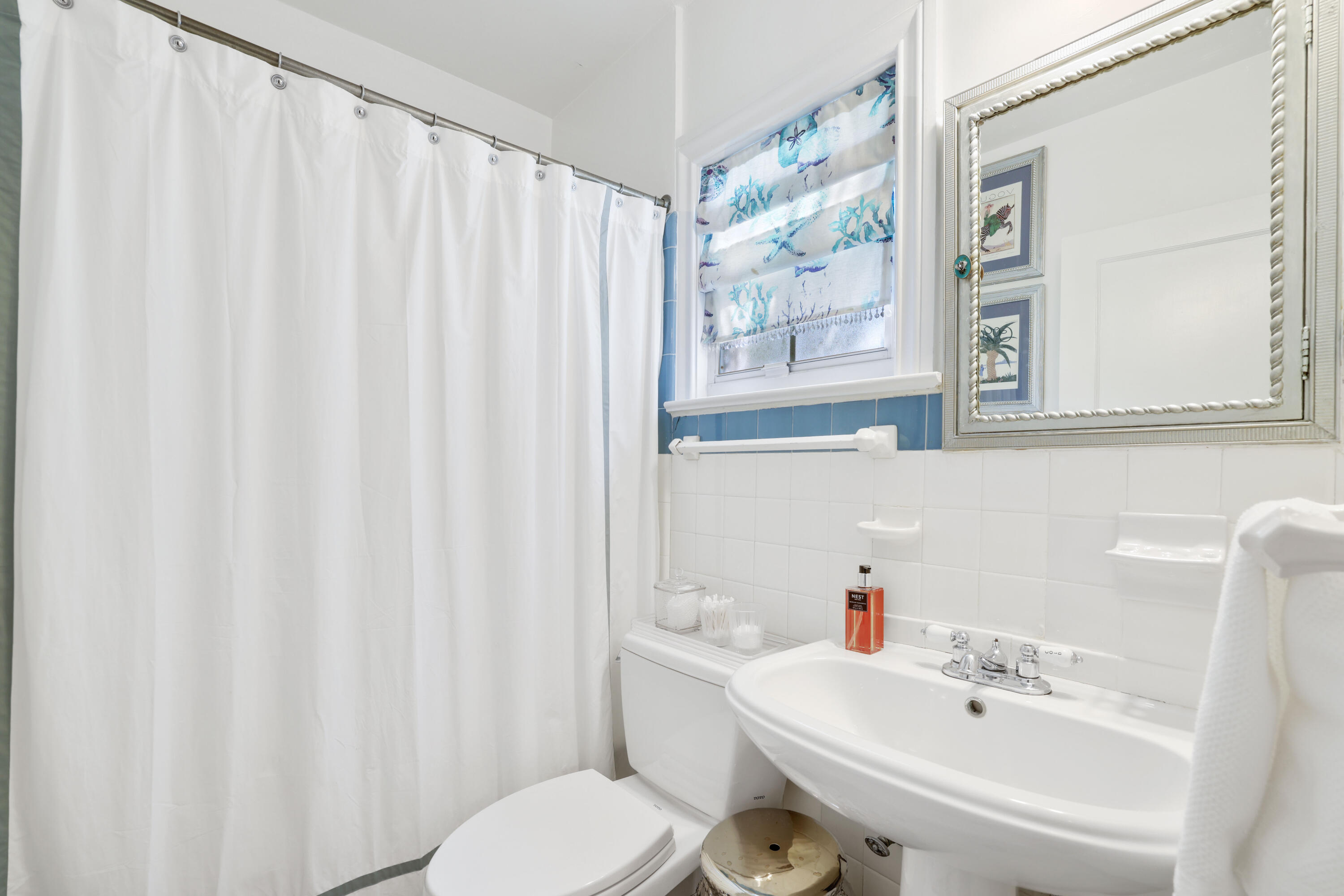325 Greymon, West Palm Beach FL 33405
