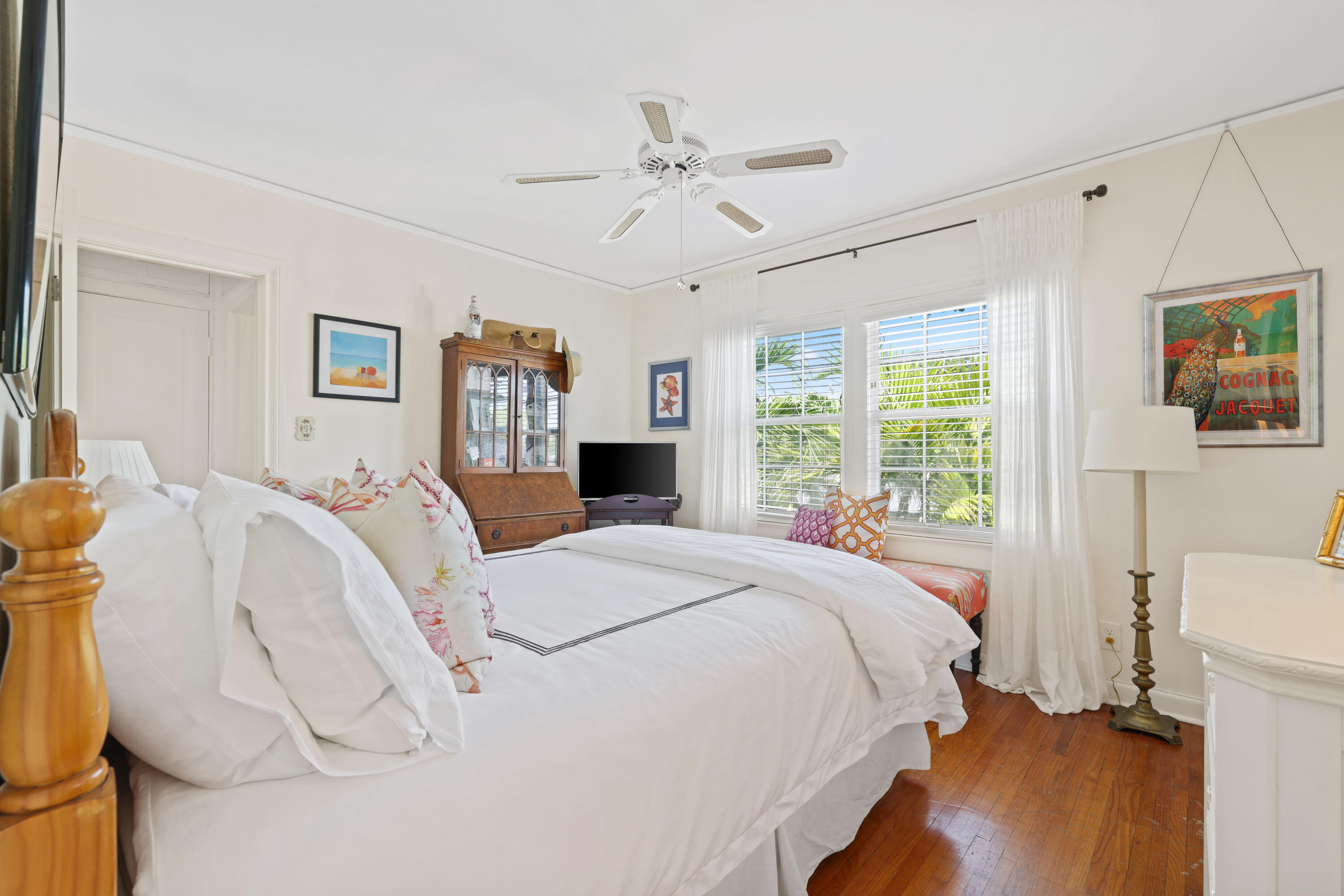 325 Greymon, West Palm Beach FL 33405