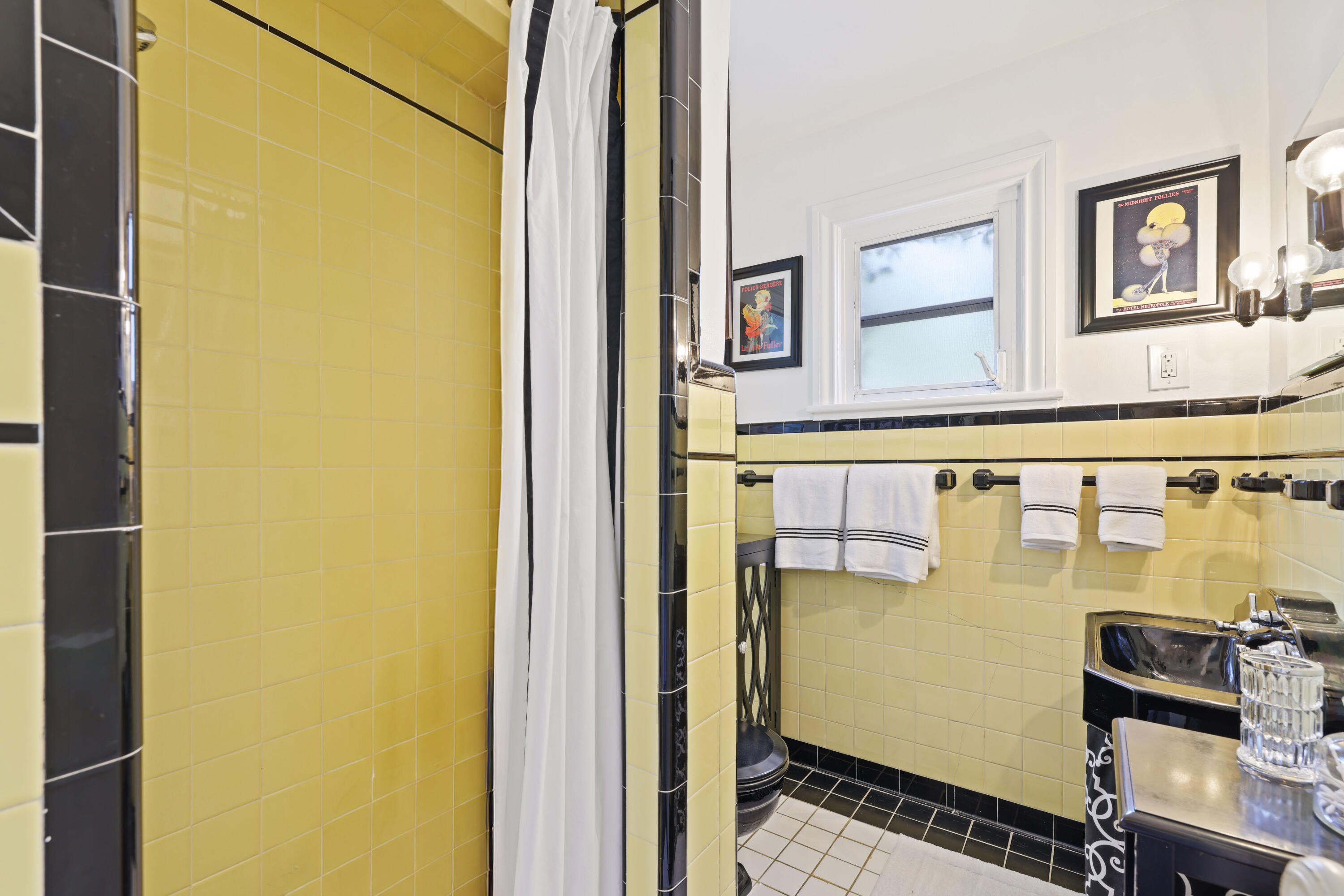 325 Greymon, West Palm Beach FL 33405