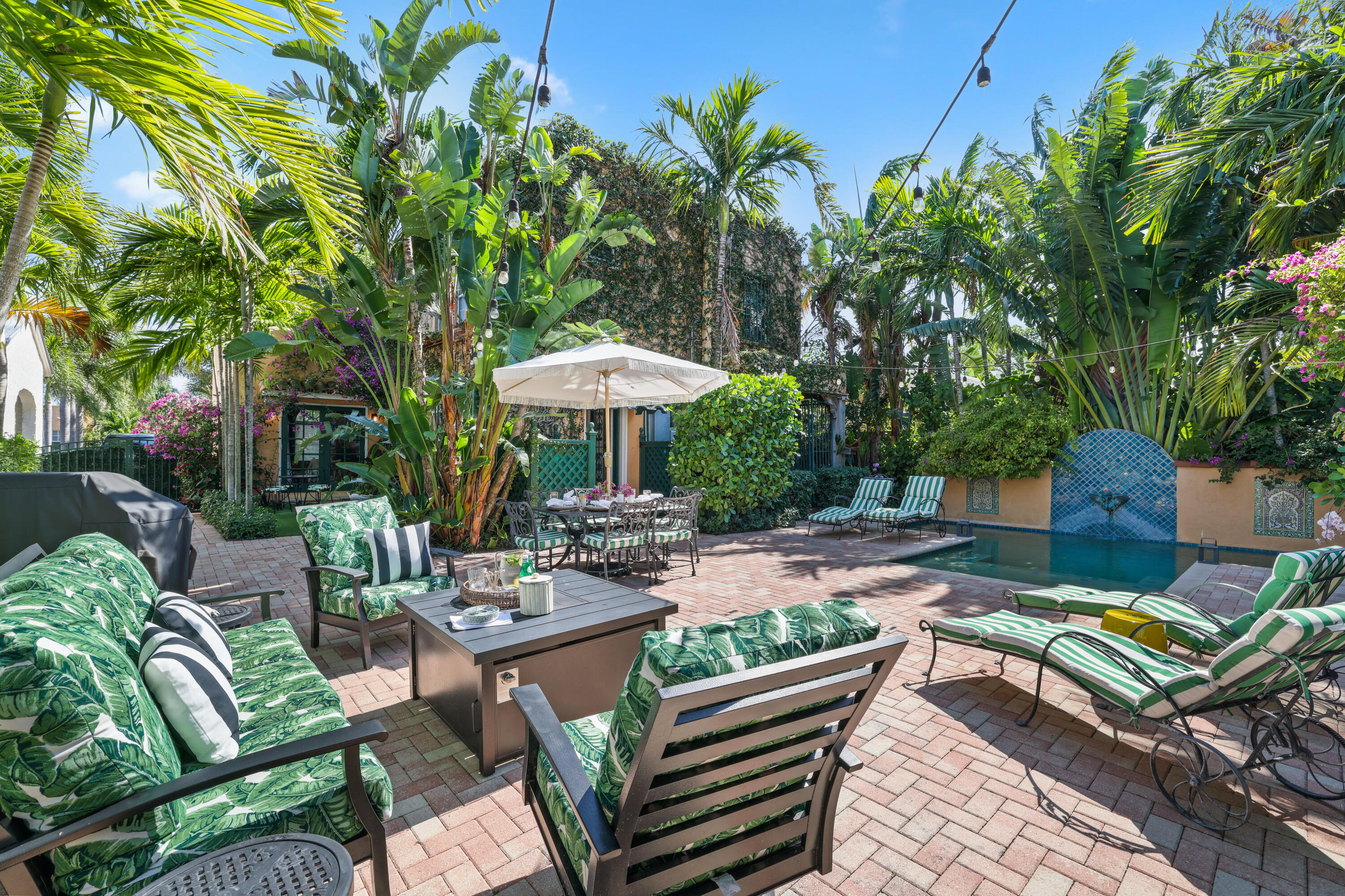 325 Greymon, West Palm Beach FL 33405