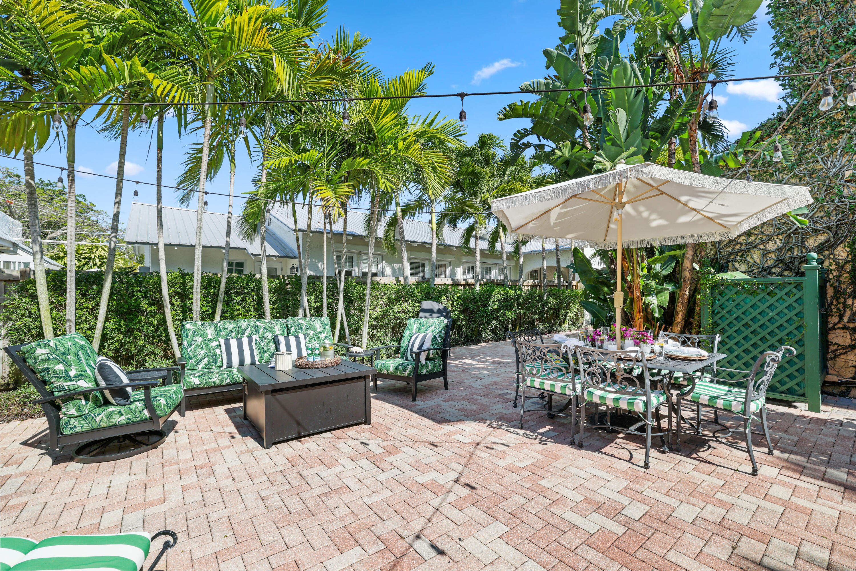 325 Greymon, West Palm Beach FL 33405