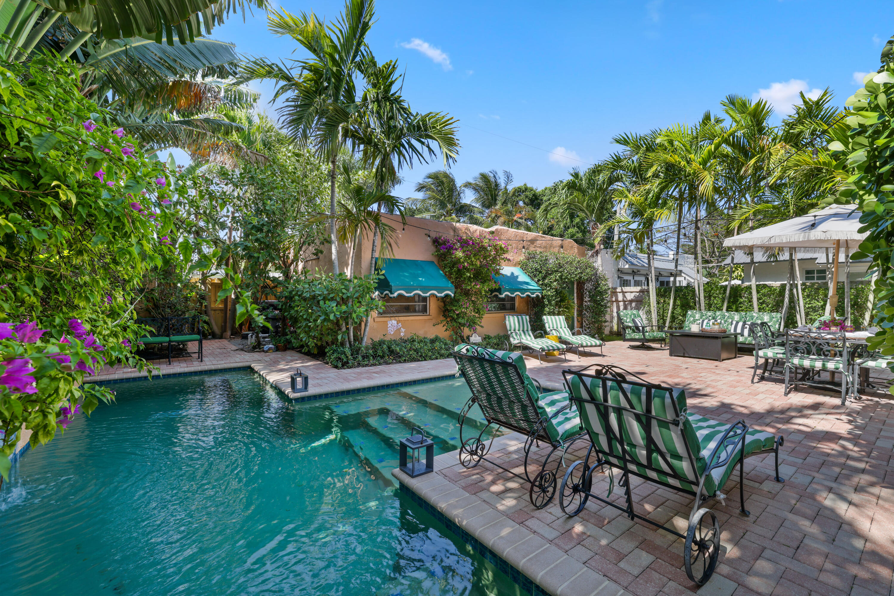 325 Greymon, West Palm Beach FL 33405