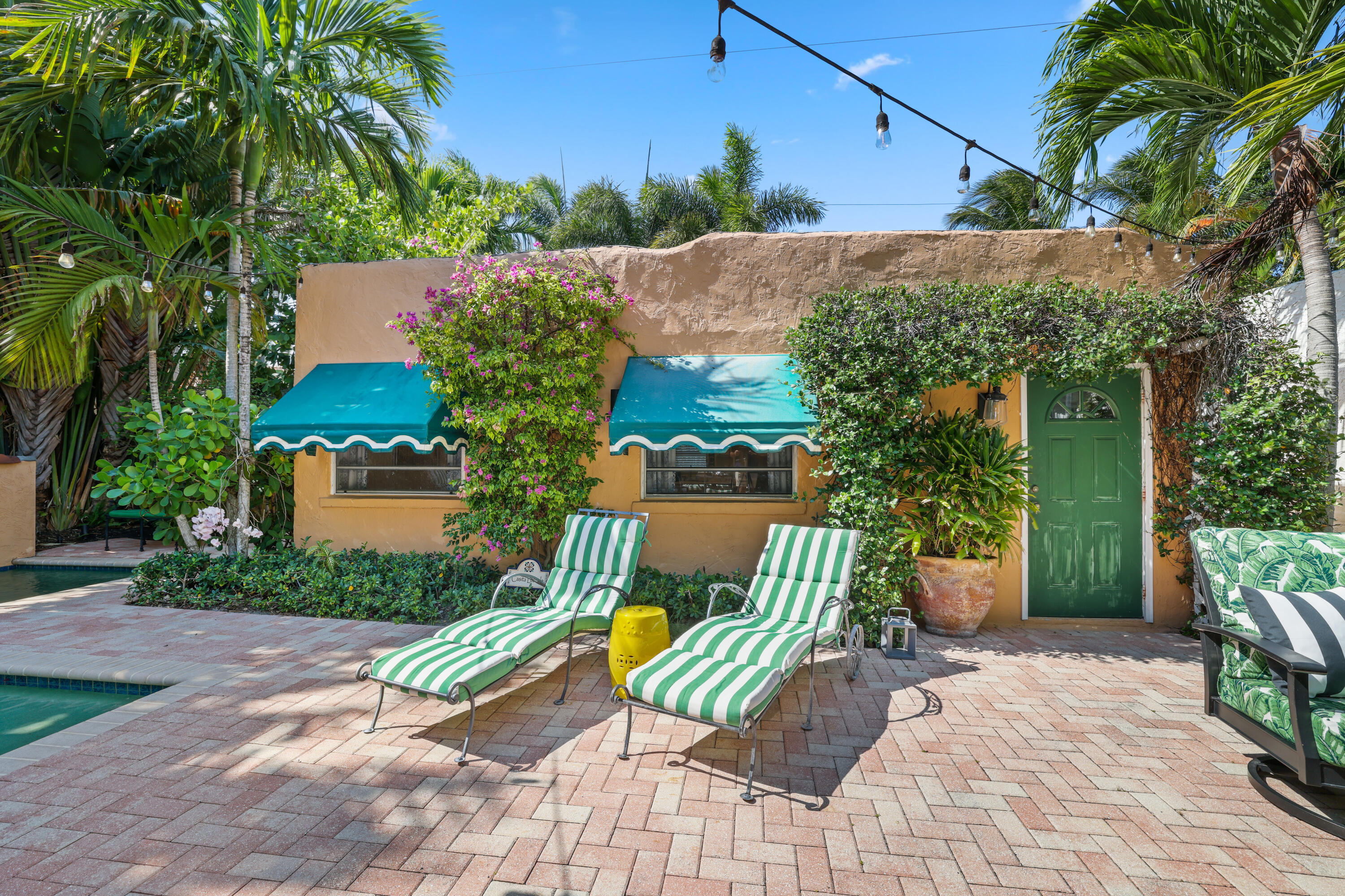 325 Greymon, West Palm Beach FL 33405