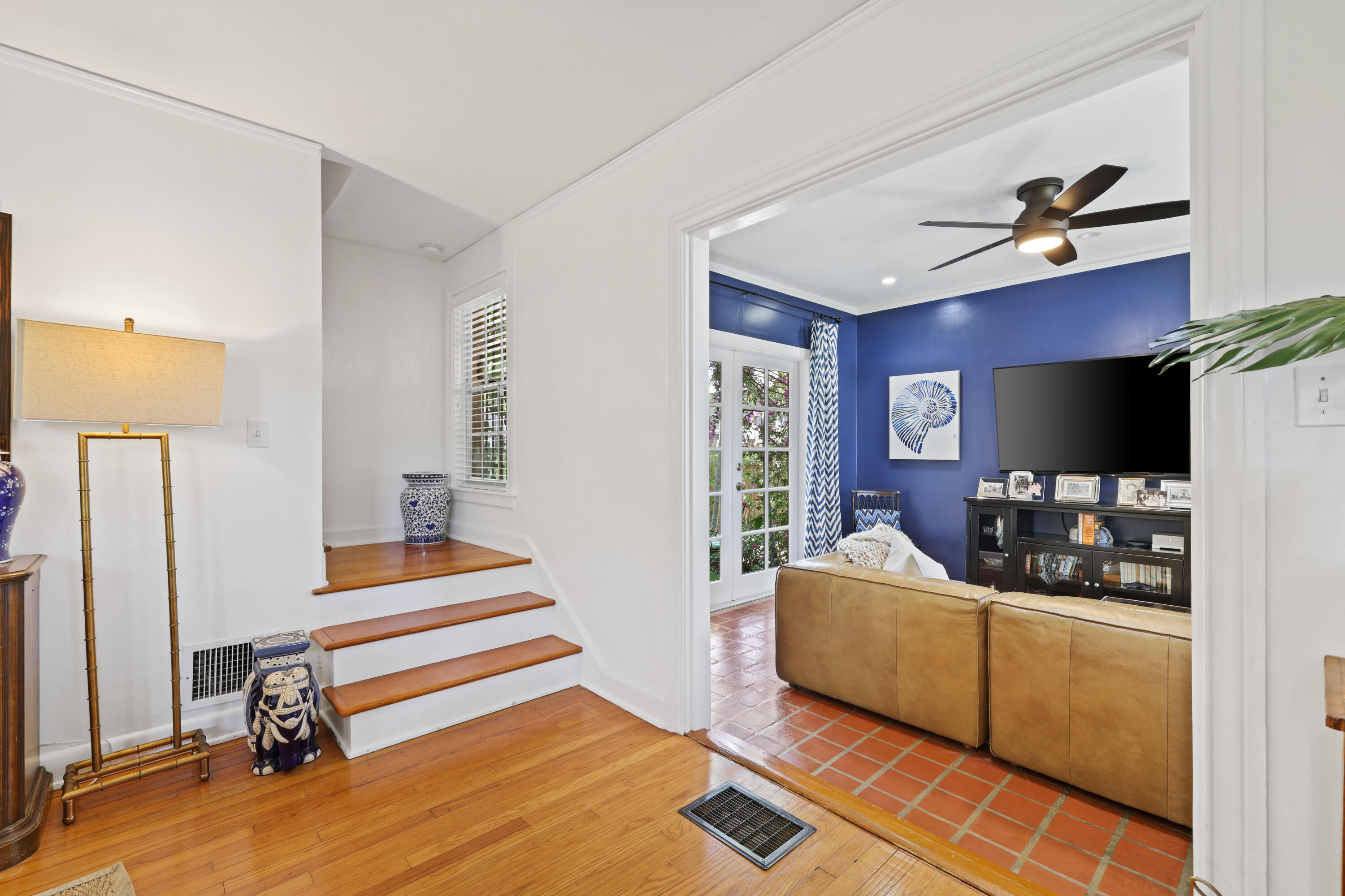 325 Greymon, West Palm Beach FL 33405