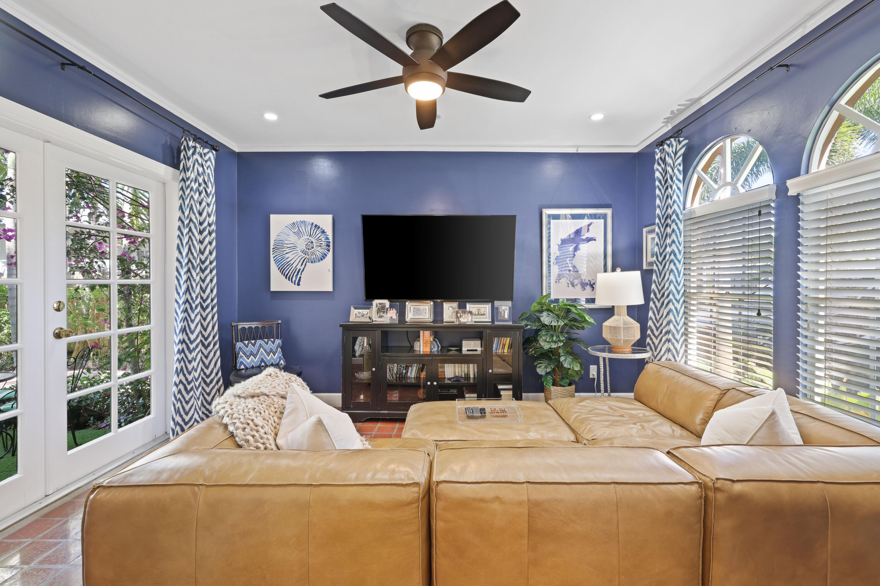 325 Greymon, West Palm Beach FL 33405