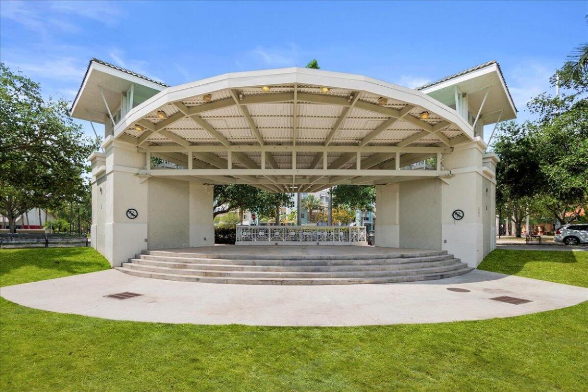 3151 E Community, Jupiter FL 33458